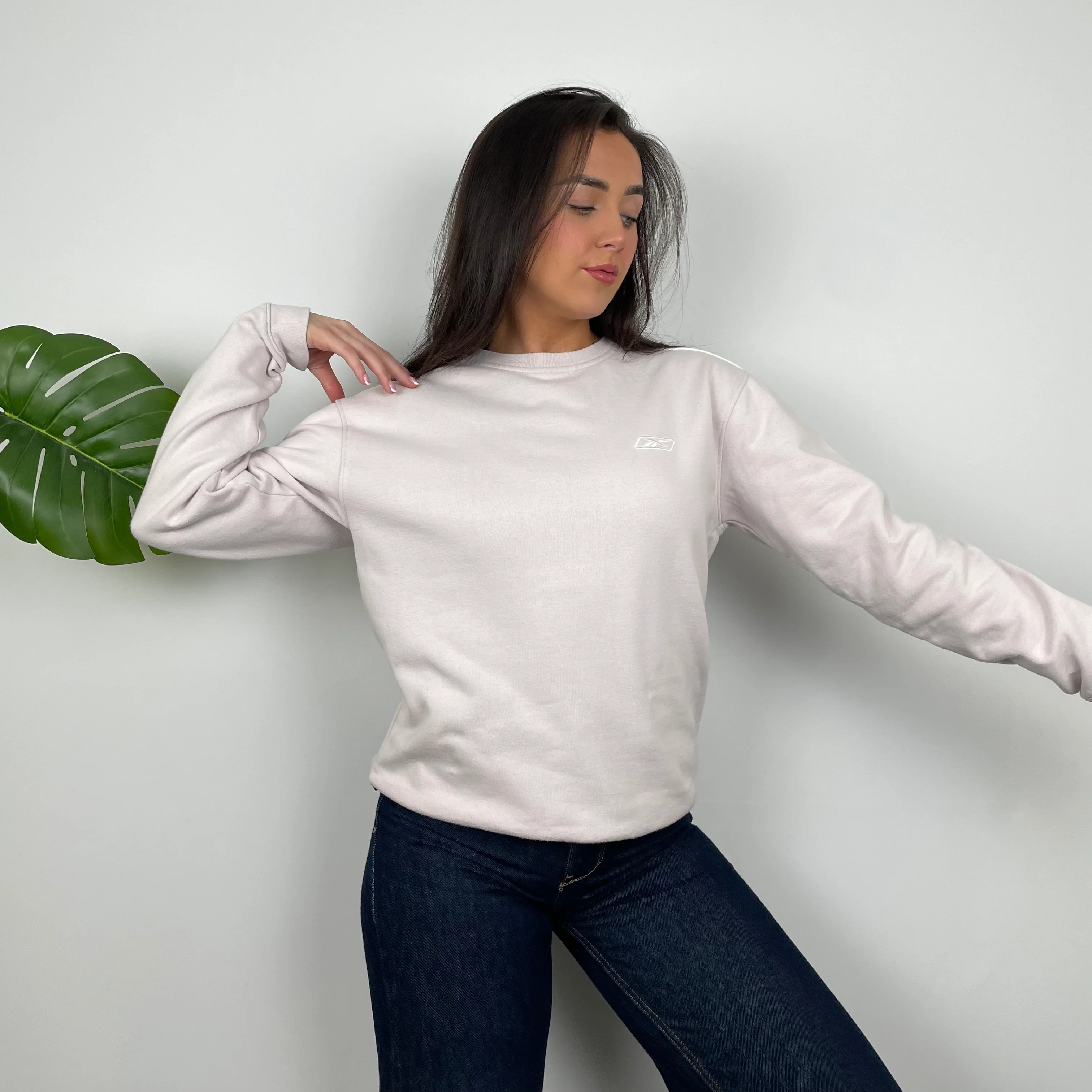Reebok Blush Pink Embroidered Spell Out Sweatshirt (M) - Image 3