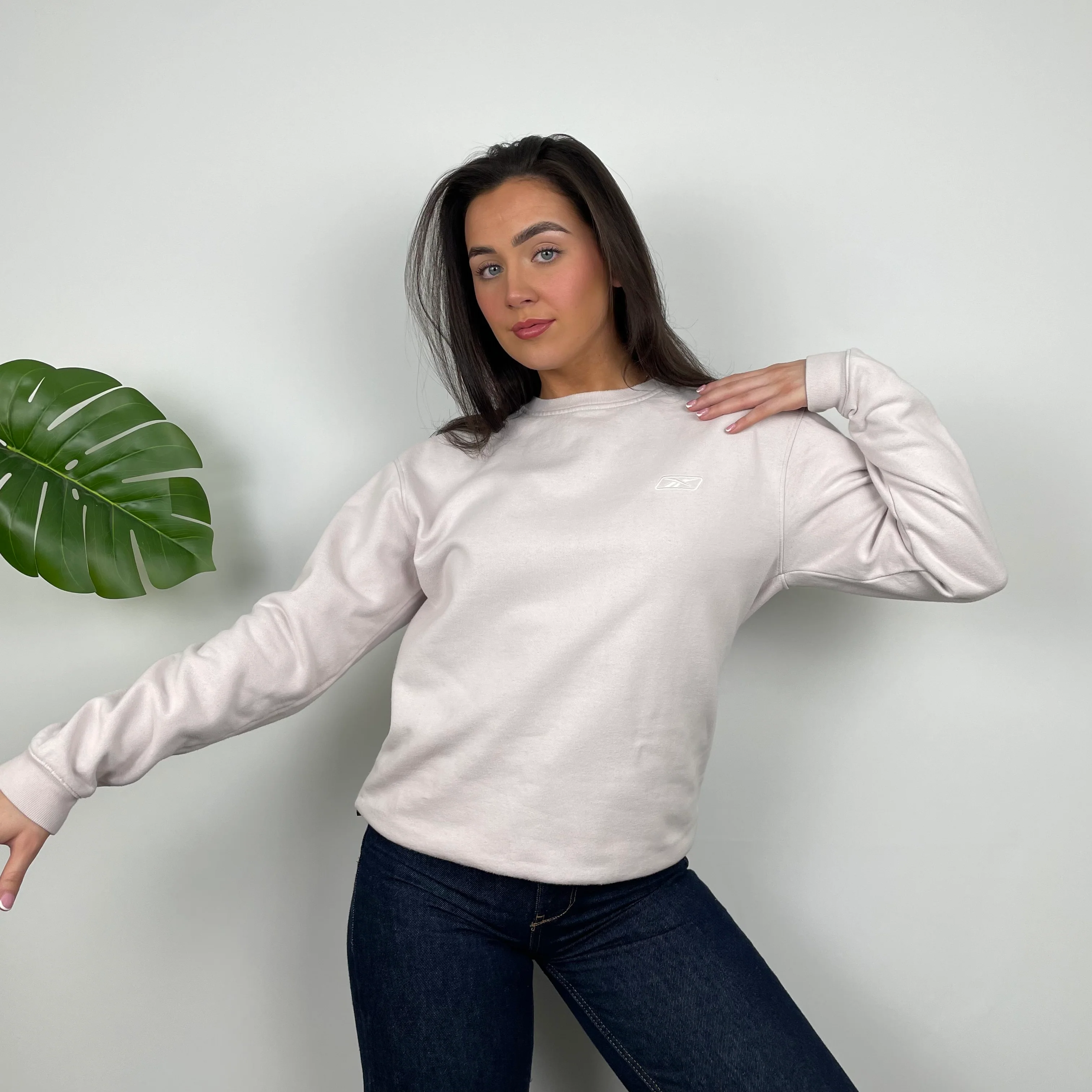 Reebok Blush Pink Embroidered Spell Out Sweatshirt (M) - Image 4