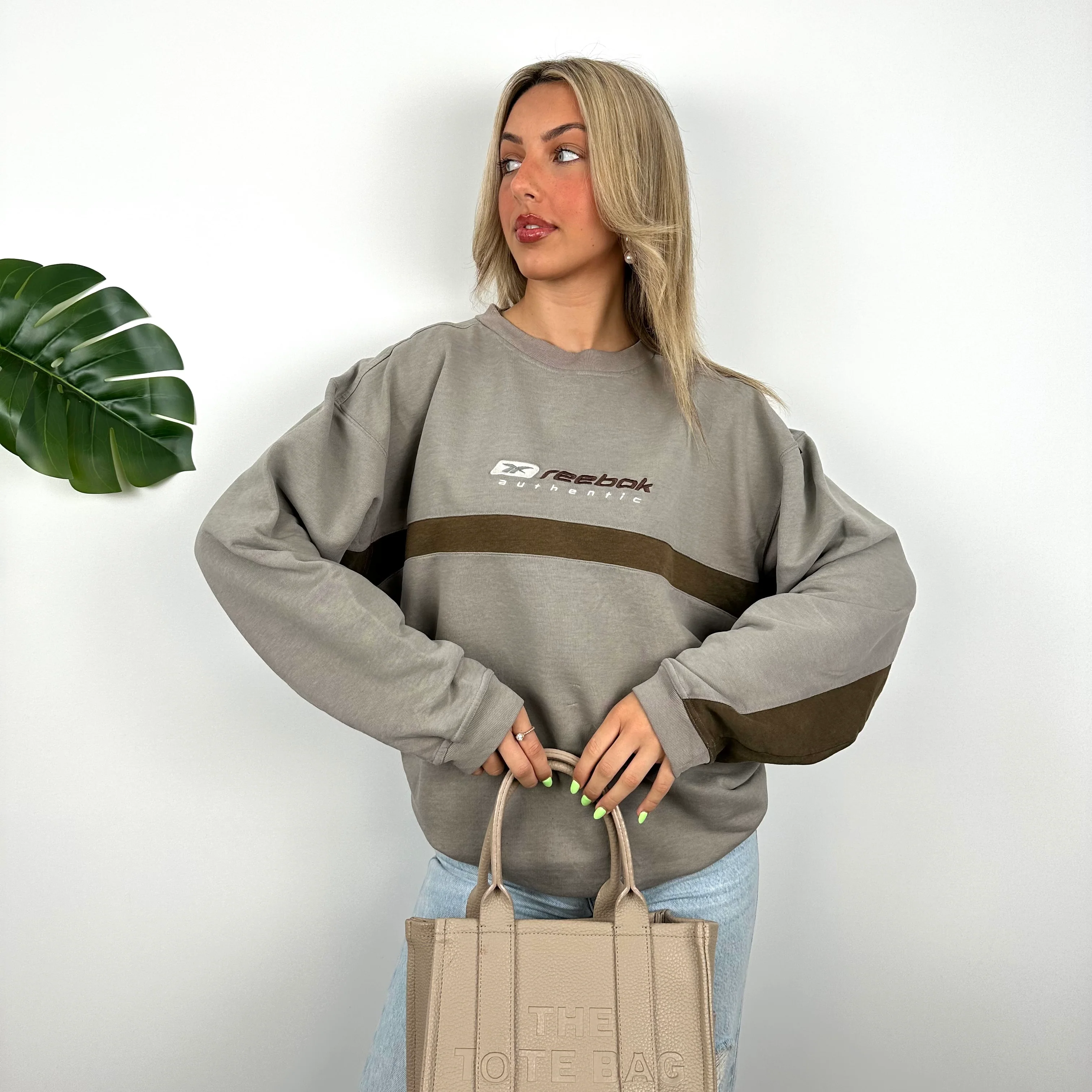 Reebok Brown Embroidered Spell Out Sweatshirt (M)