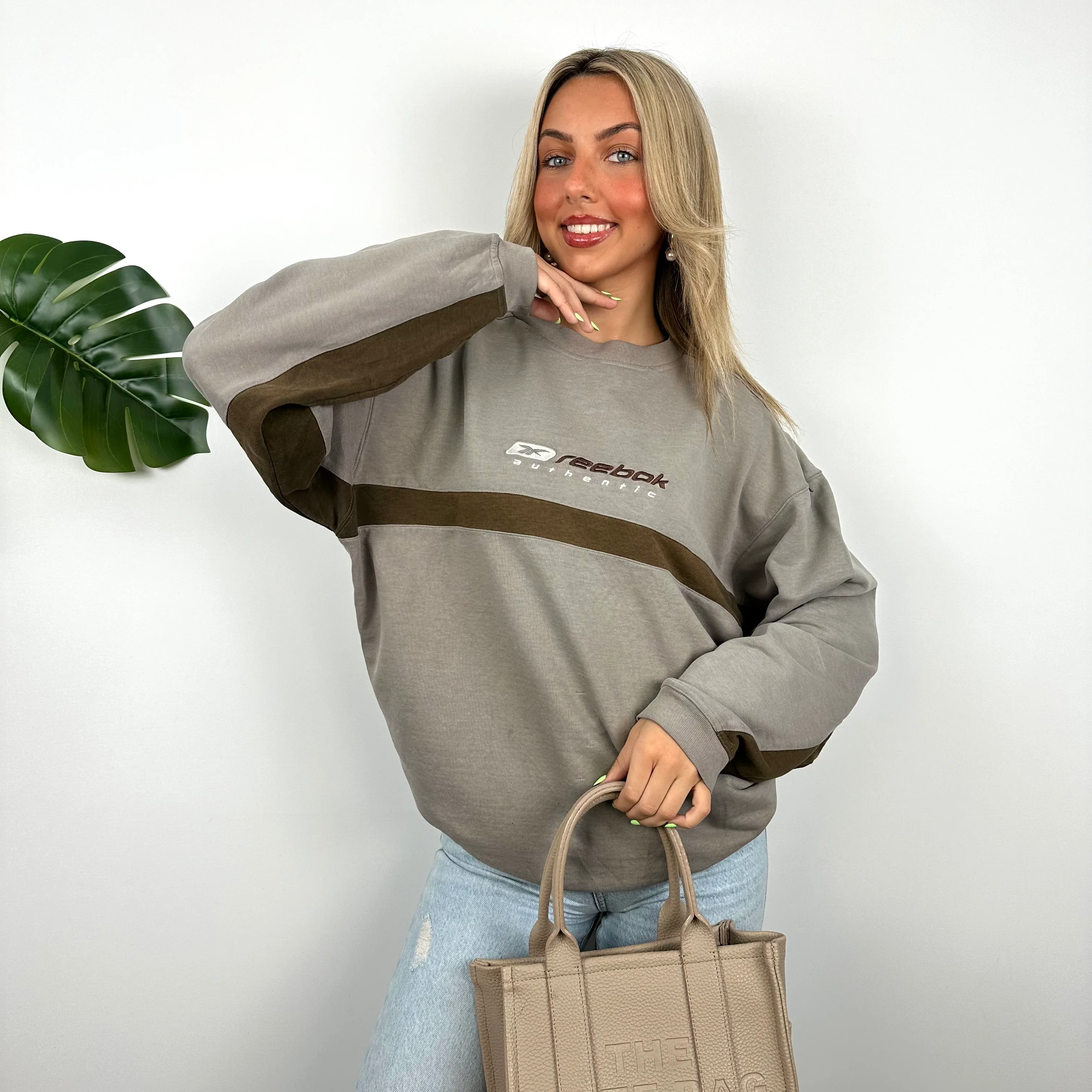 Reebok Brown Embroidered Spell Out Sweatshirt (M) - Image 2