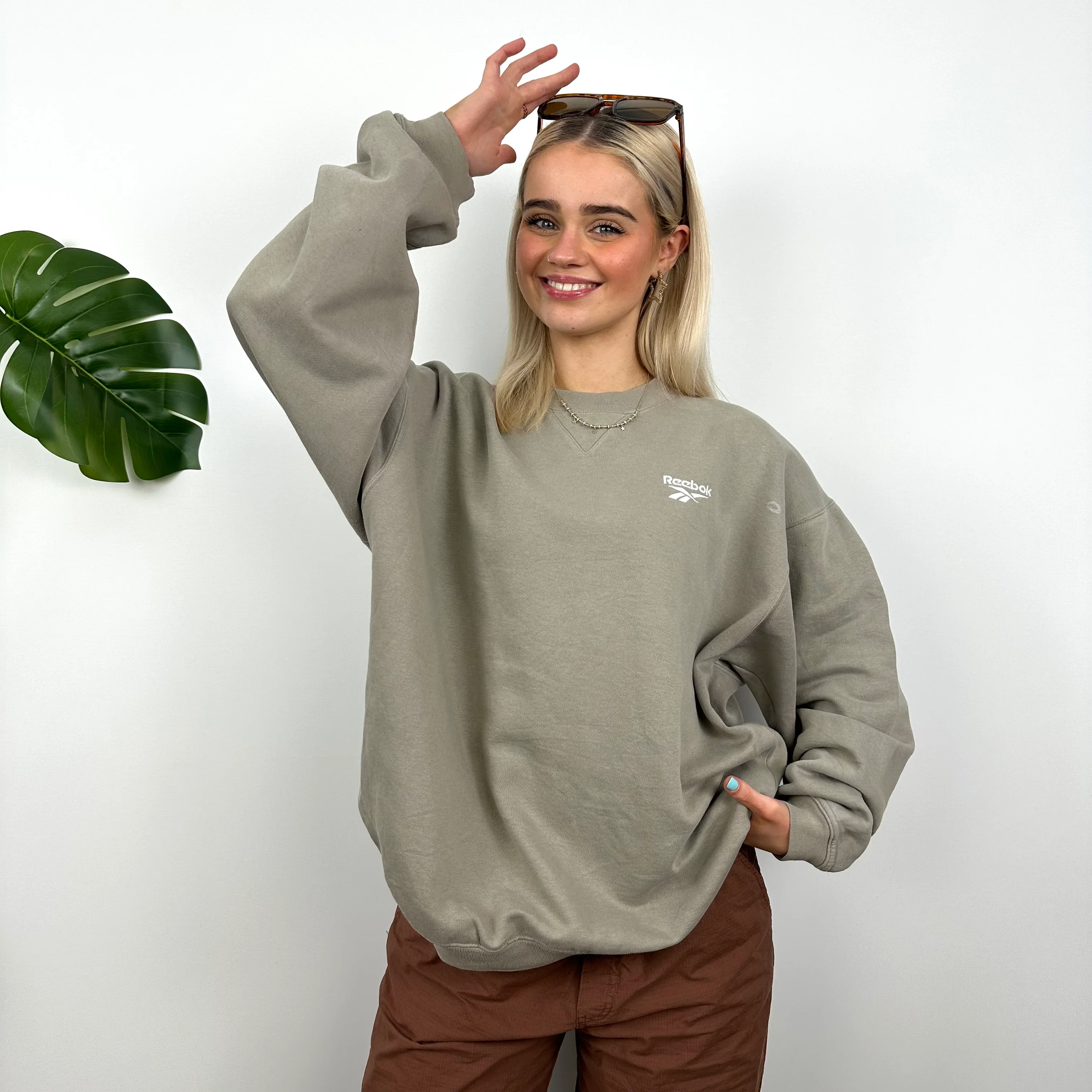 Reebok Brown Embroidered Spell Out Sweatshirt (L) - Image 2
