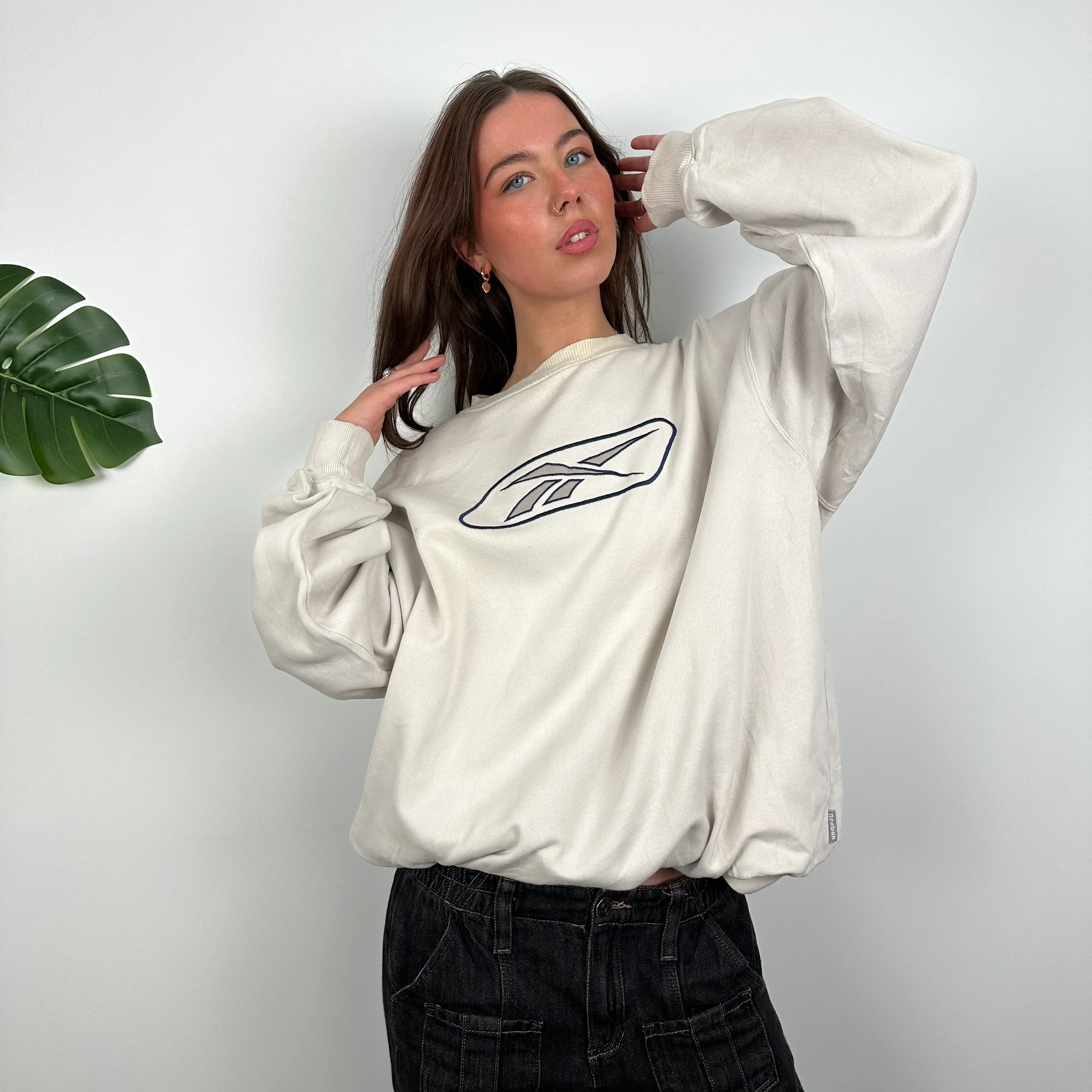 Reebok Cream Embroidered Logo Sweatshirt (L)