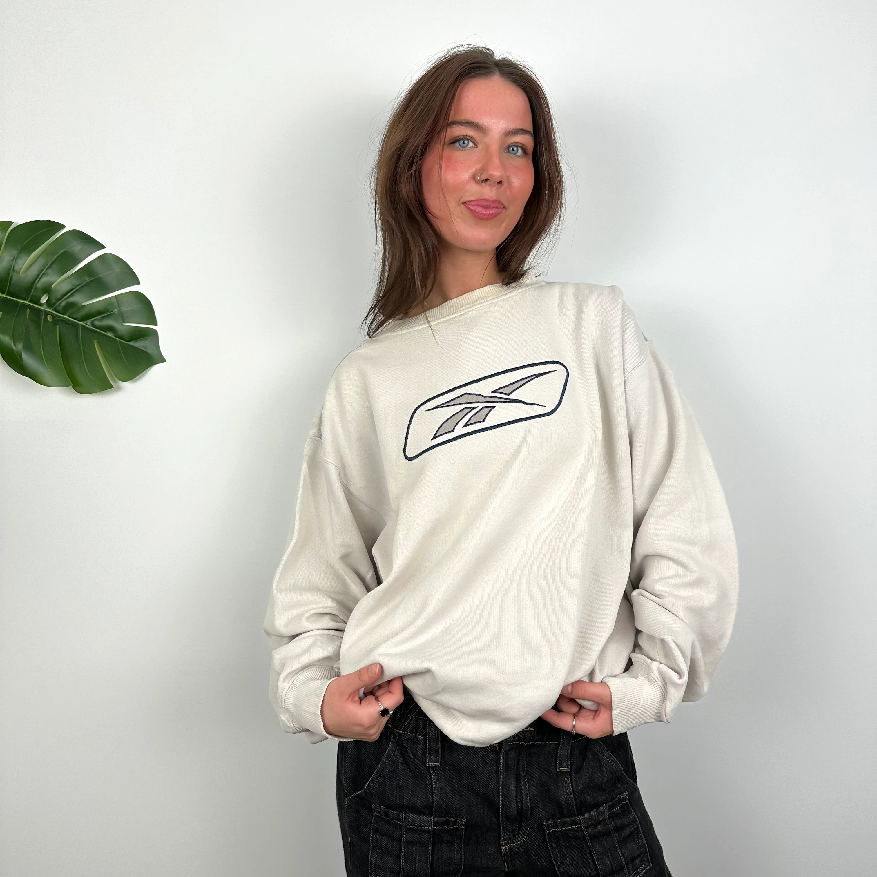 Reebok Cream Embroidered Logo Sweatshirt (L) - Image 3
