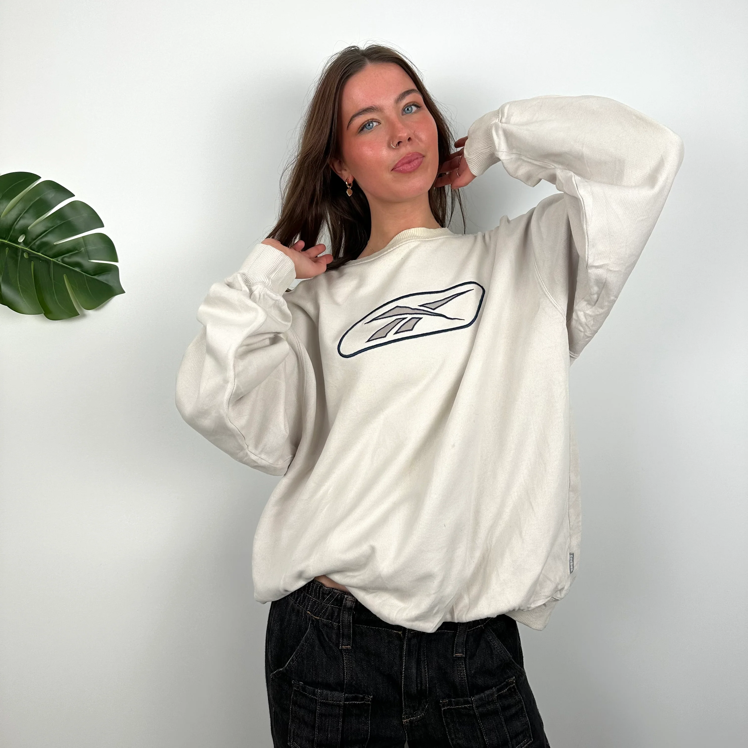 Reebok Cream Embroidered Logo Sweatshirt (L) - Image 5