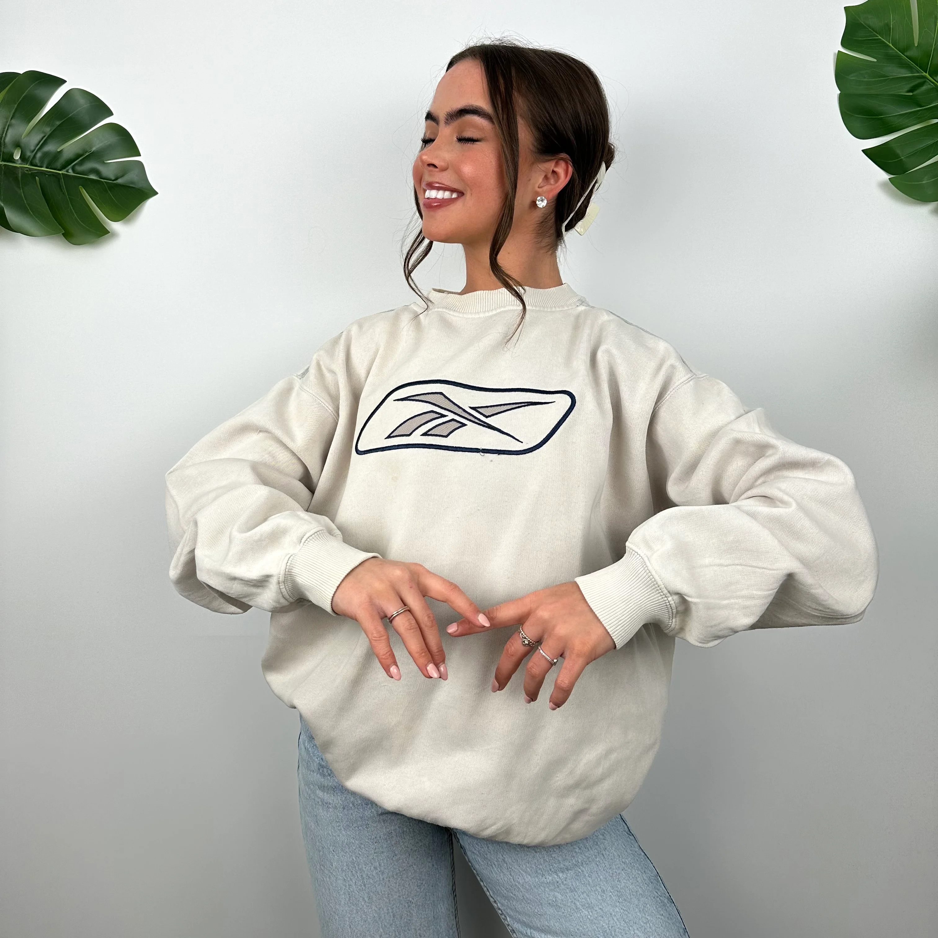 Reebok Cream Embroidered Logo Sweatshirt (M) - Image 8