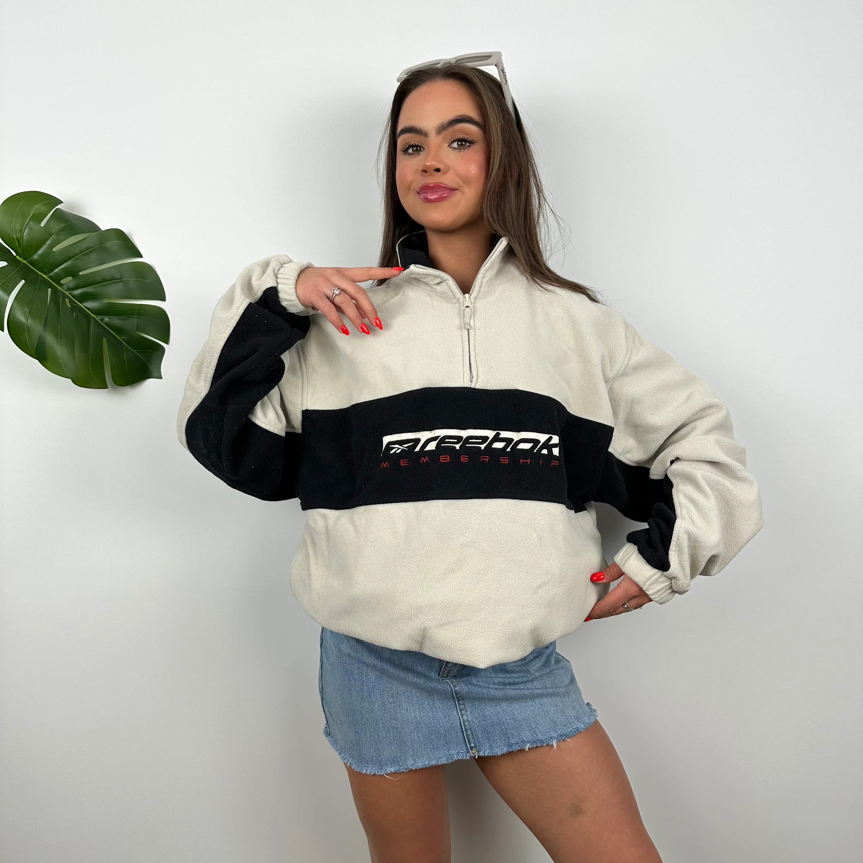 Reebok Cream Embroidered Spell Out Fleece Quarter Zip (M) - Image 5