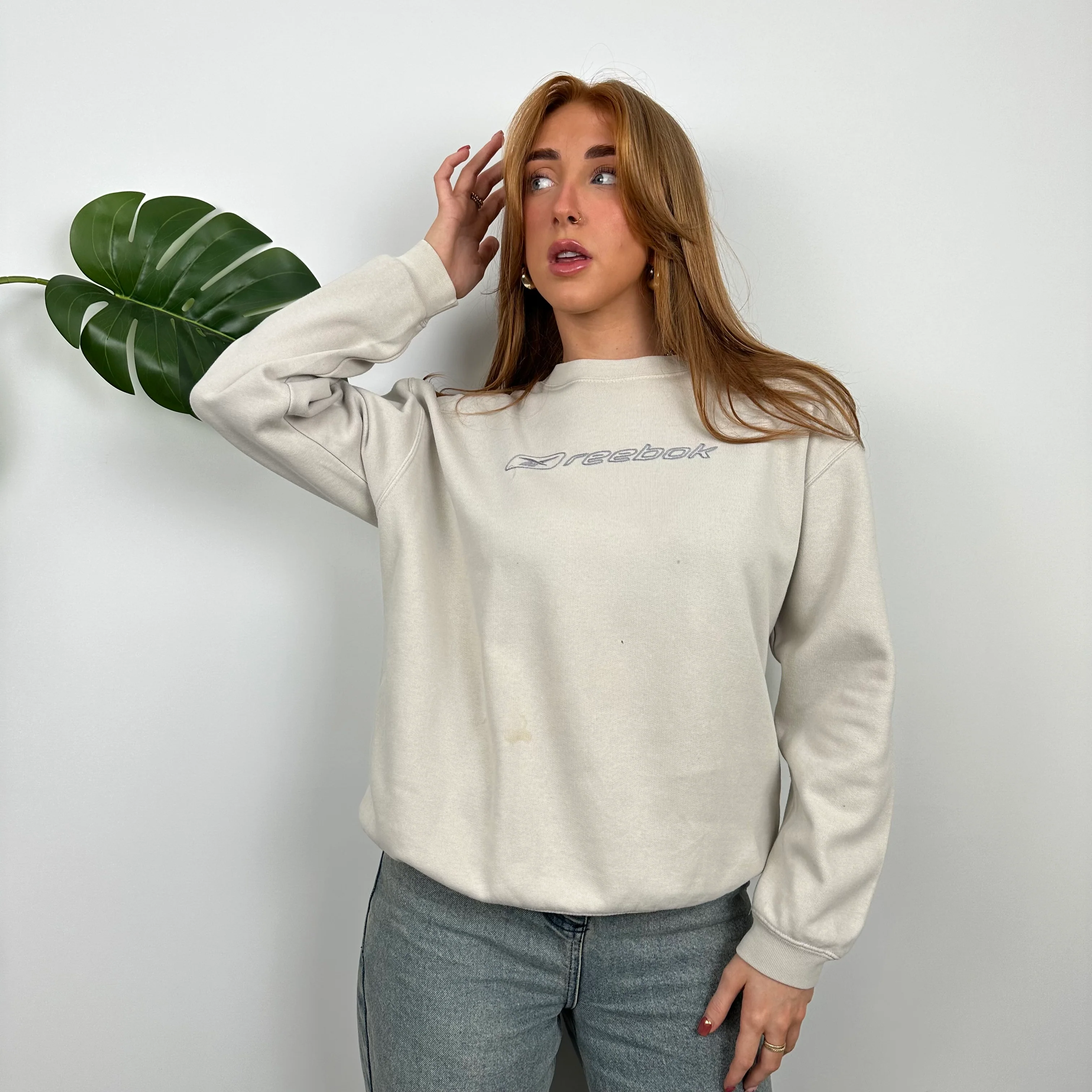 Reebok Cream Embroidered Spell Out Sweatshirt (S) - Image 2