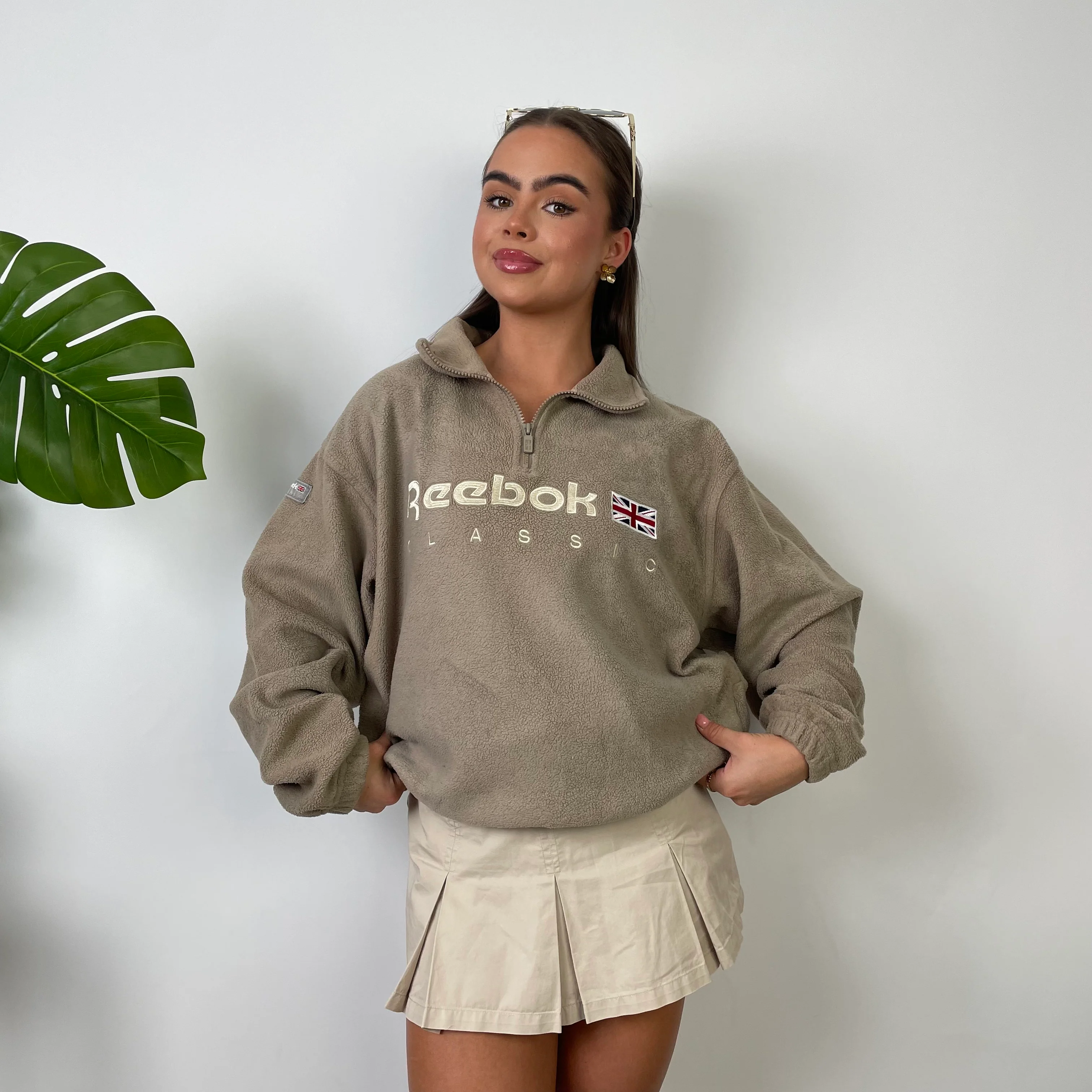 Reebok Cream Embroidered Spell Out Teddy Bear Fleece Quarter Zip Sweatshirt (M) - Image 2
