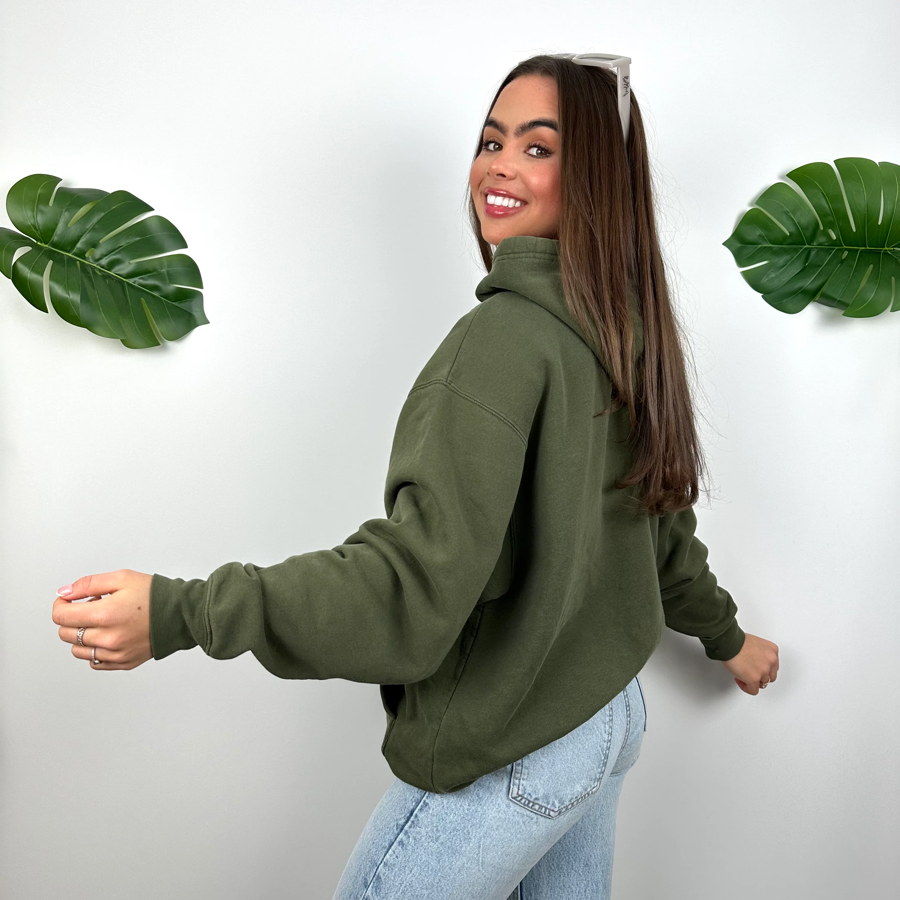 Reebok Green Embroidered Spell Out Hoodie (M) - Image 6