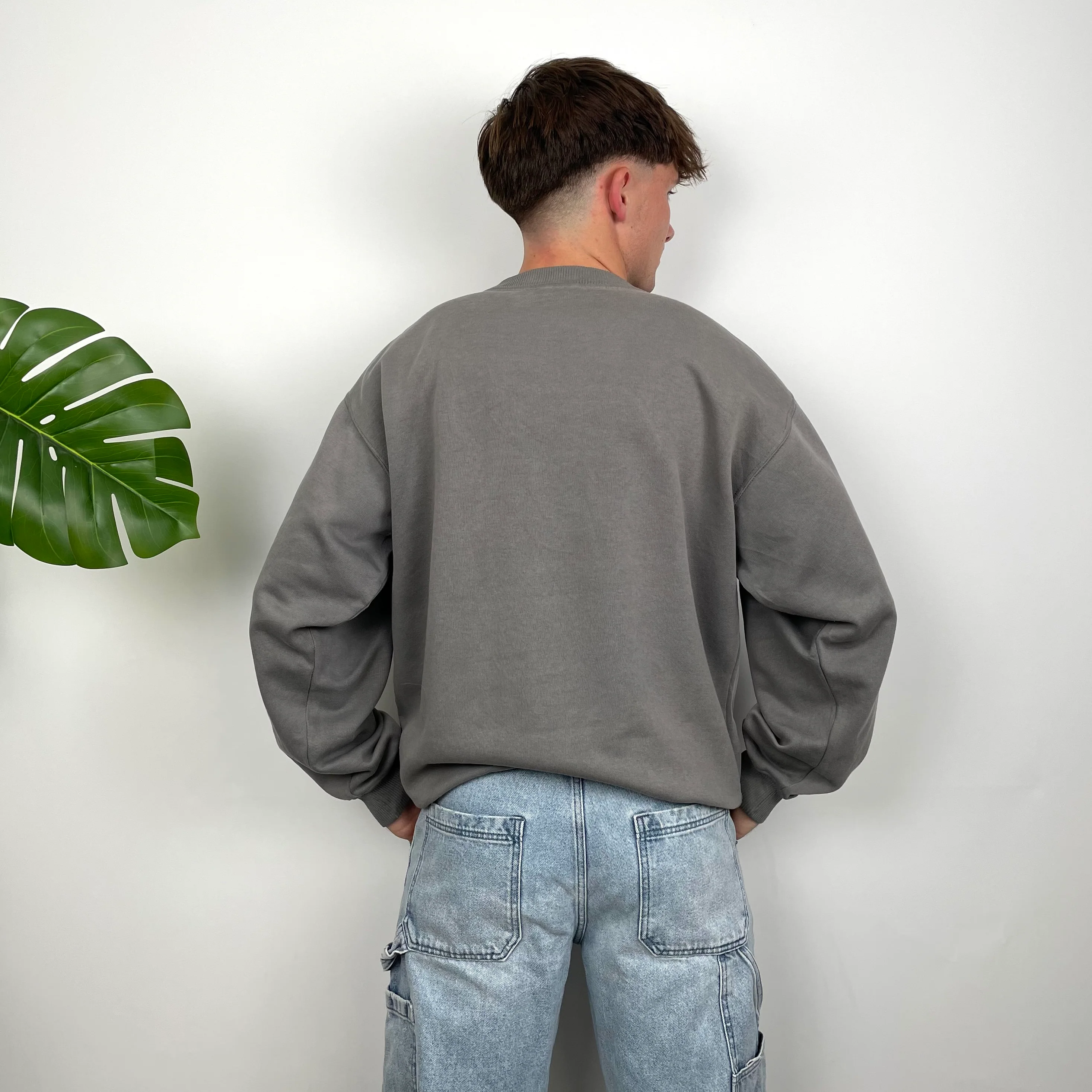 Reebok Grey Embroidered Logo Sweatshirt (M) - Image 5
