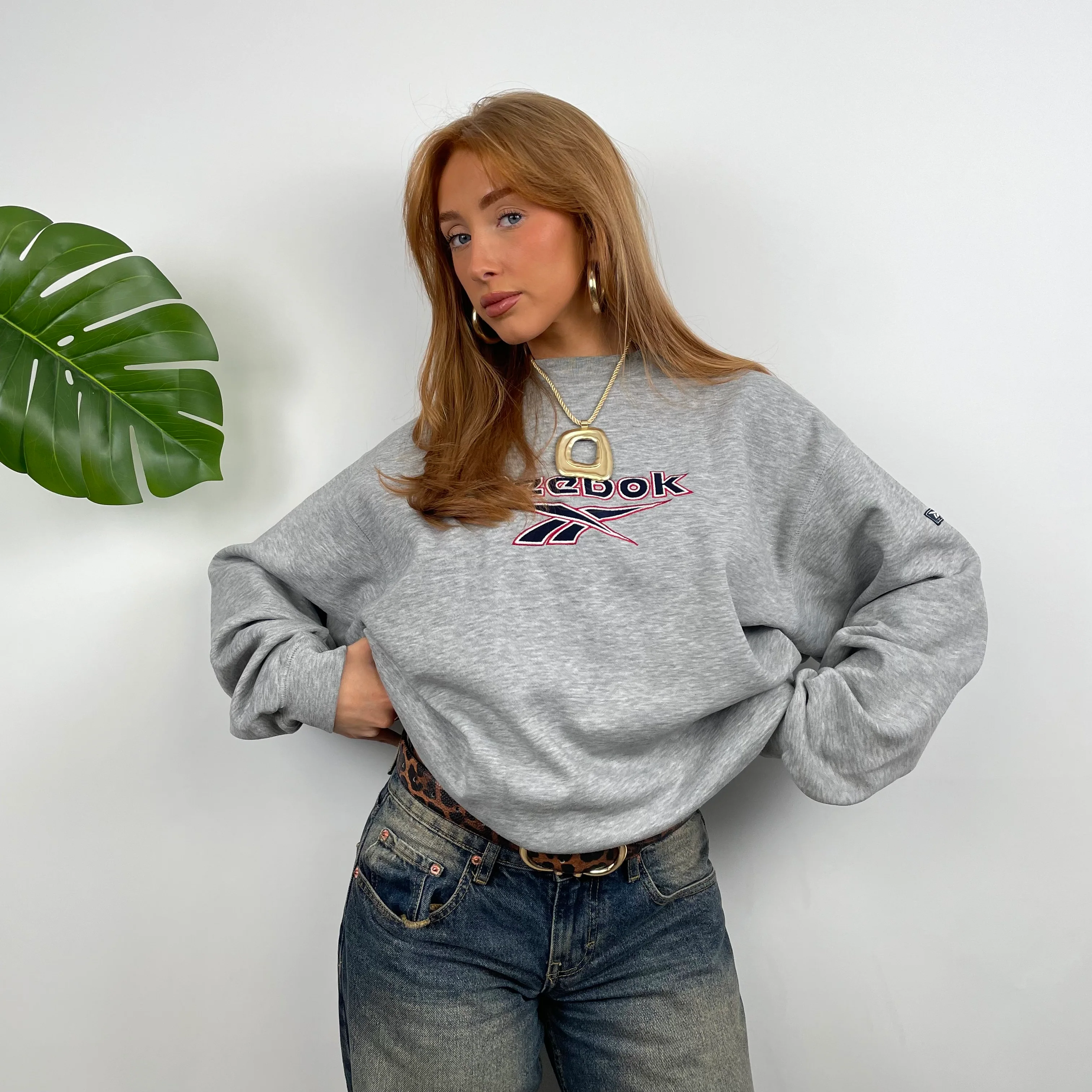 Reebok Grey Embroidered Logo Sweatshirt (M) - Image 3