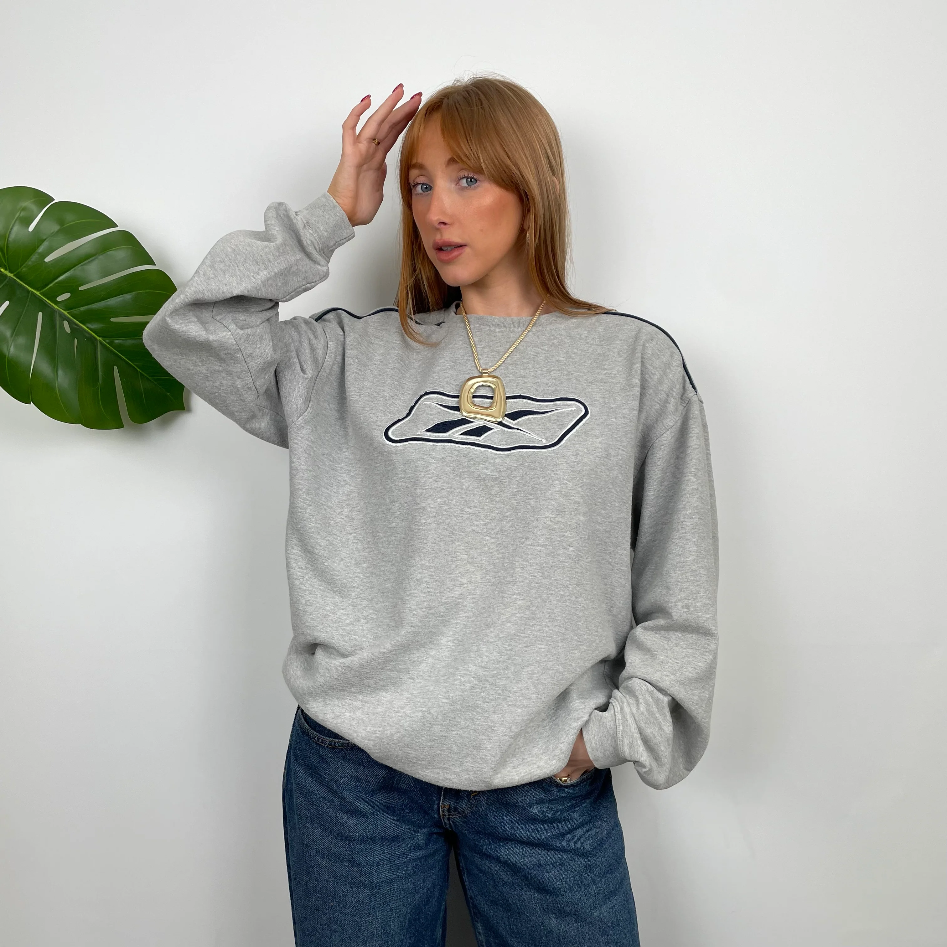 Reebok Grey Embroidered Logo Sweatshirt (M) - Image 2