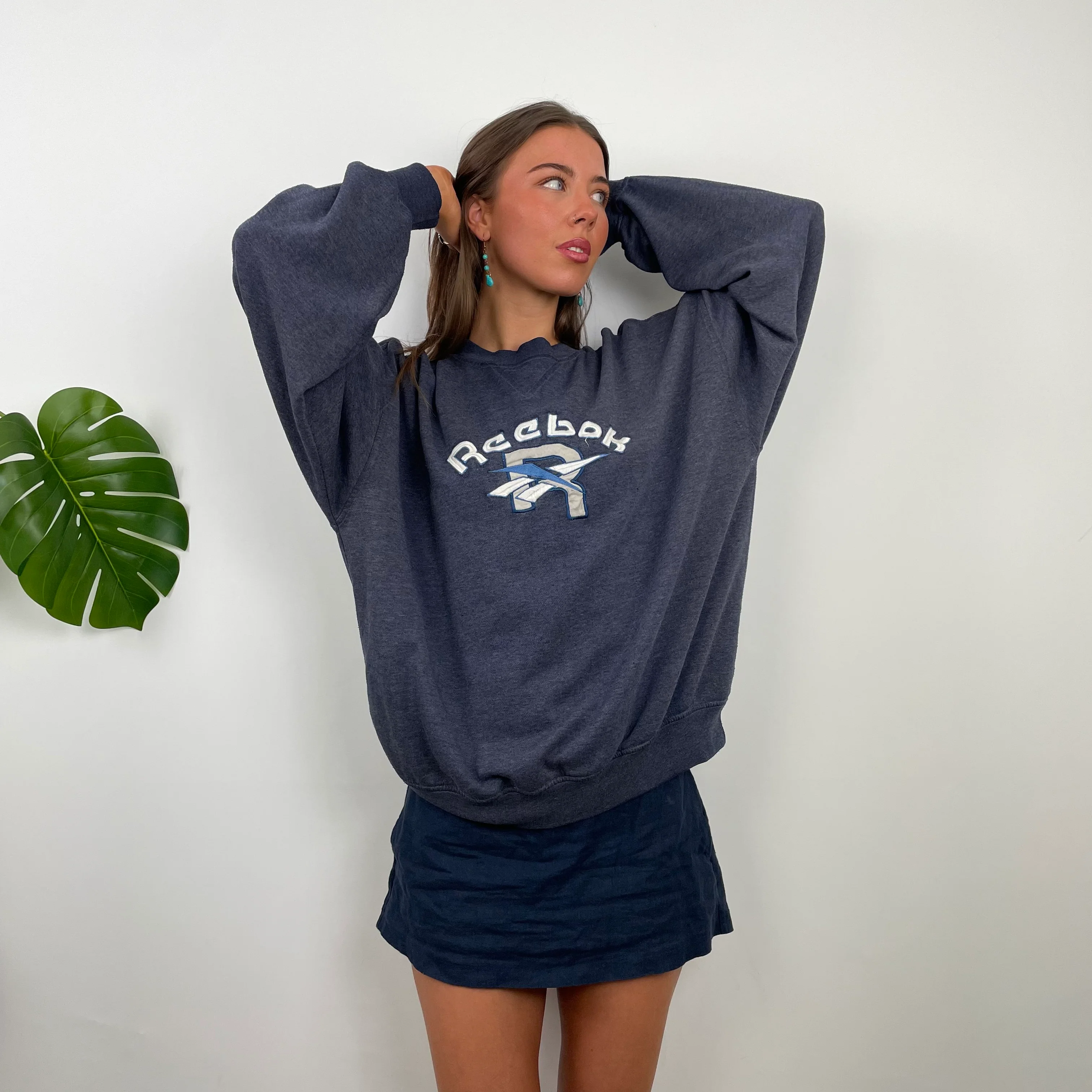 Reebok Grey Embroidered Logo Sweatshirt (L) - Image 3