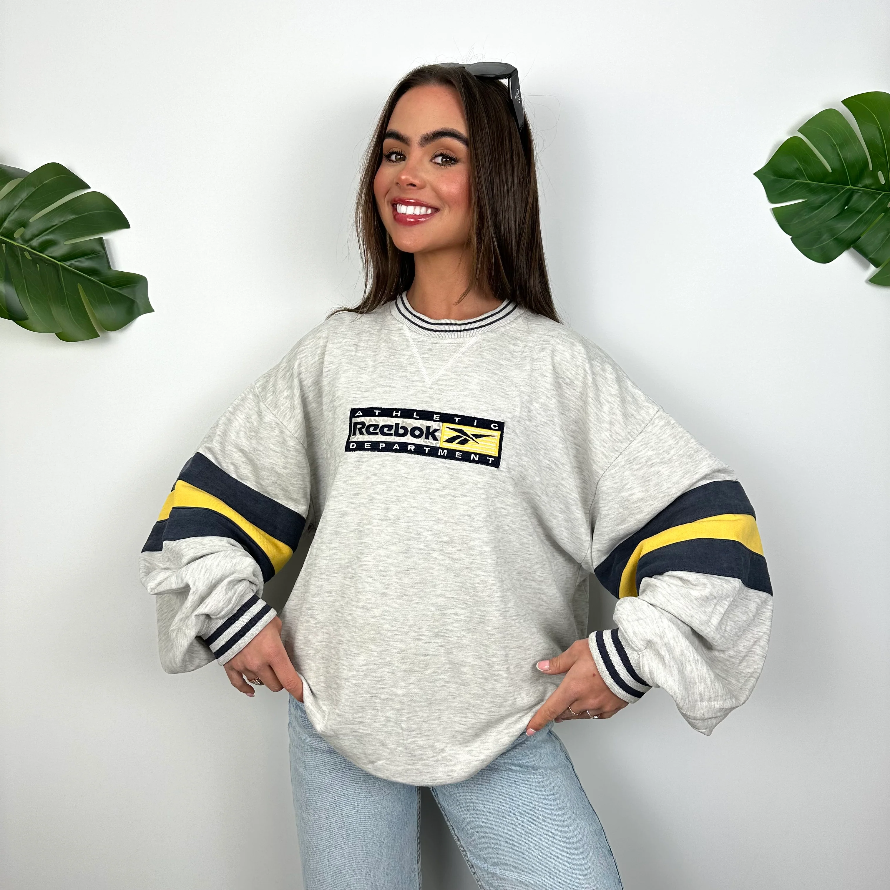 Reebok Grey Embroidered Spell Out Sweatshirt (M) - Image 2