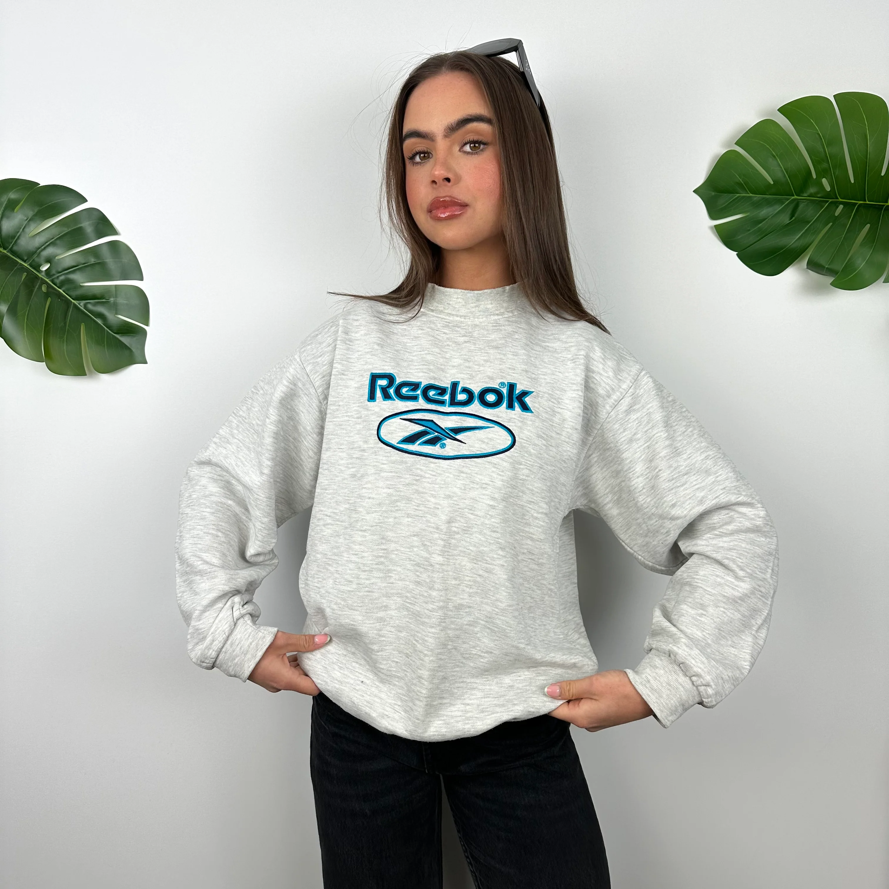 Reebok Grey Embroidered Spell Out Sweatshirt (M) - Image 3