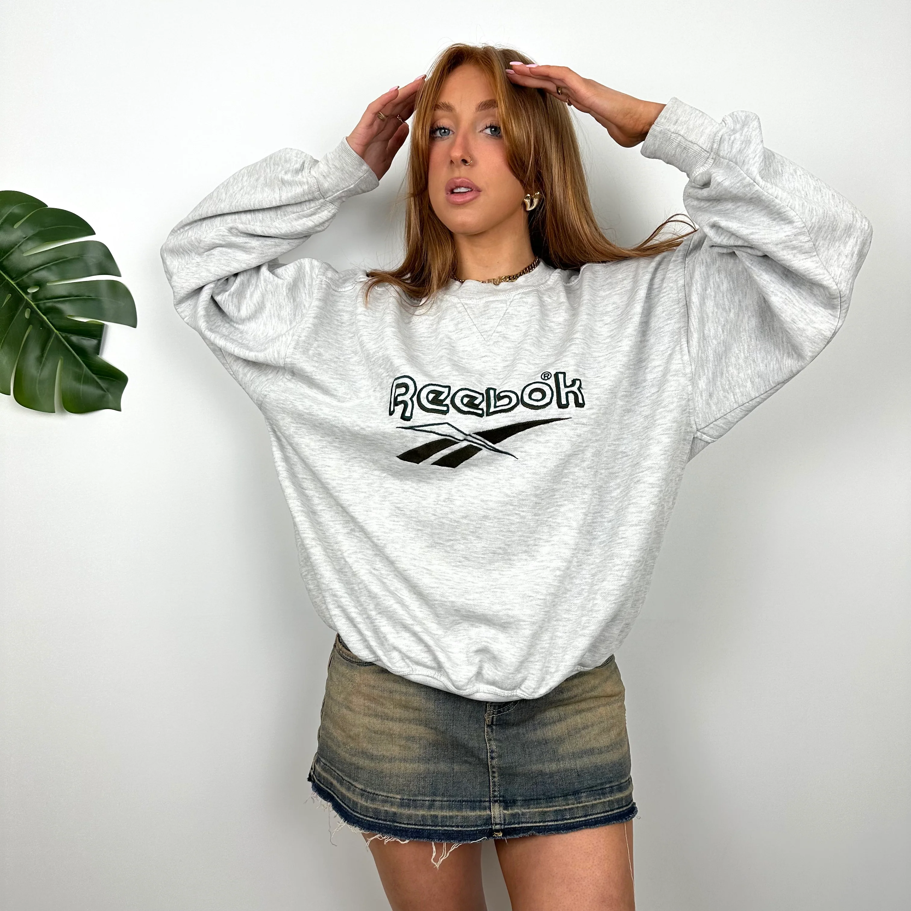 Reebok Grey Embroidered Spell Out Sweatshirt (M)