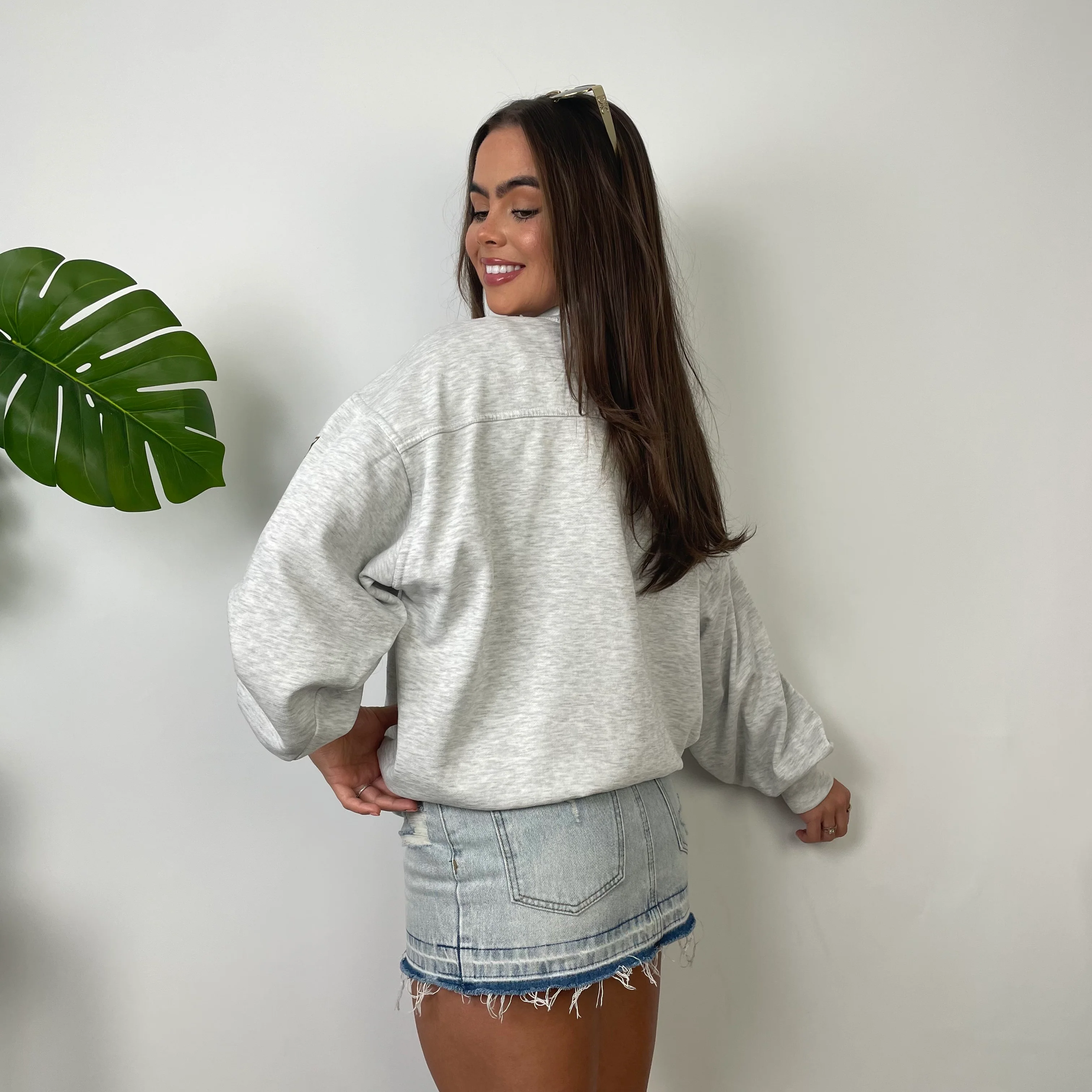 Reebok Grey Embroidered Spell Out Sweatshirt (M) - Image 4