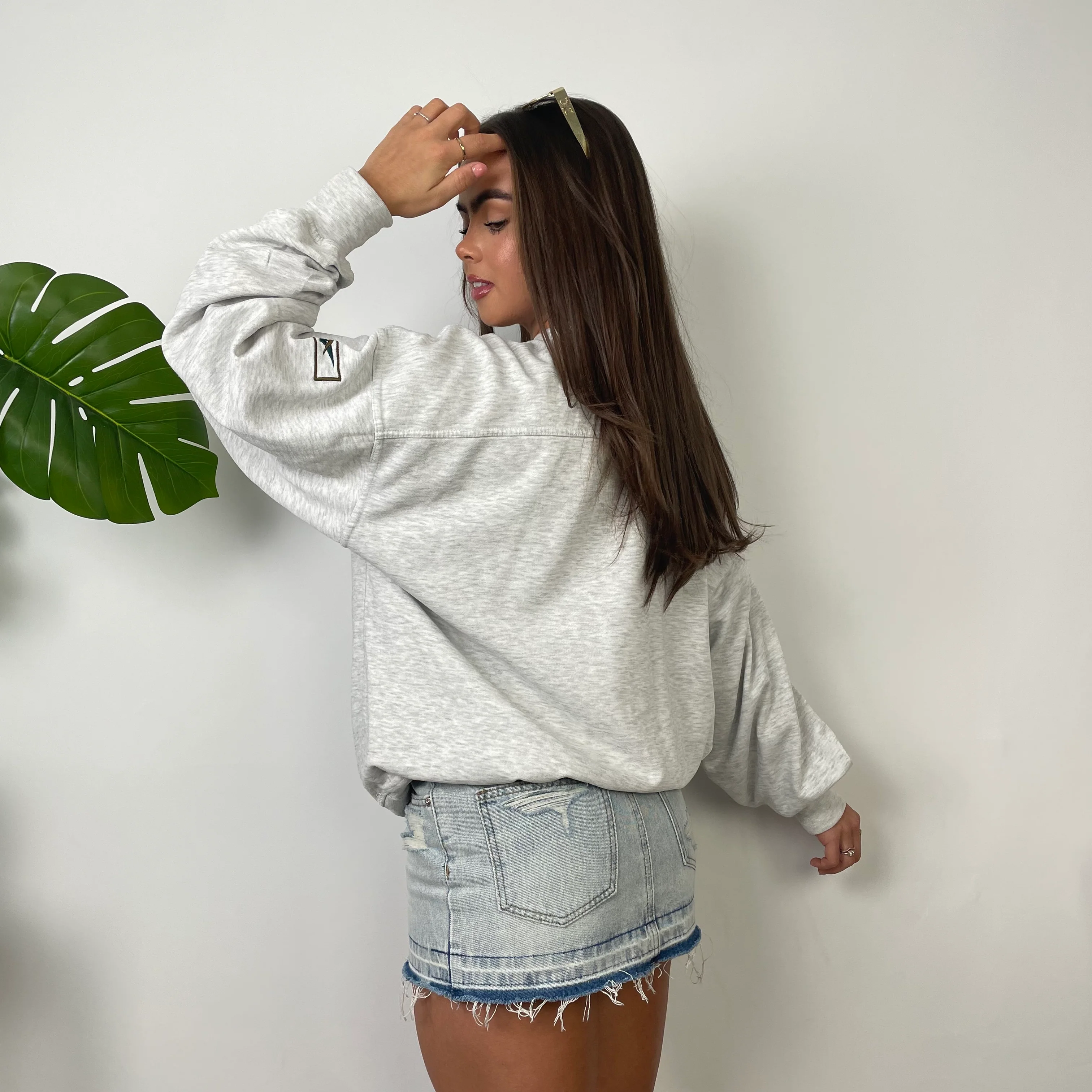 Reebok Grey Embroidered Spell Out Sweatshirt (M) - Image 5