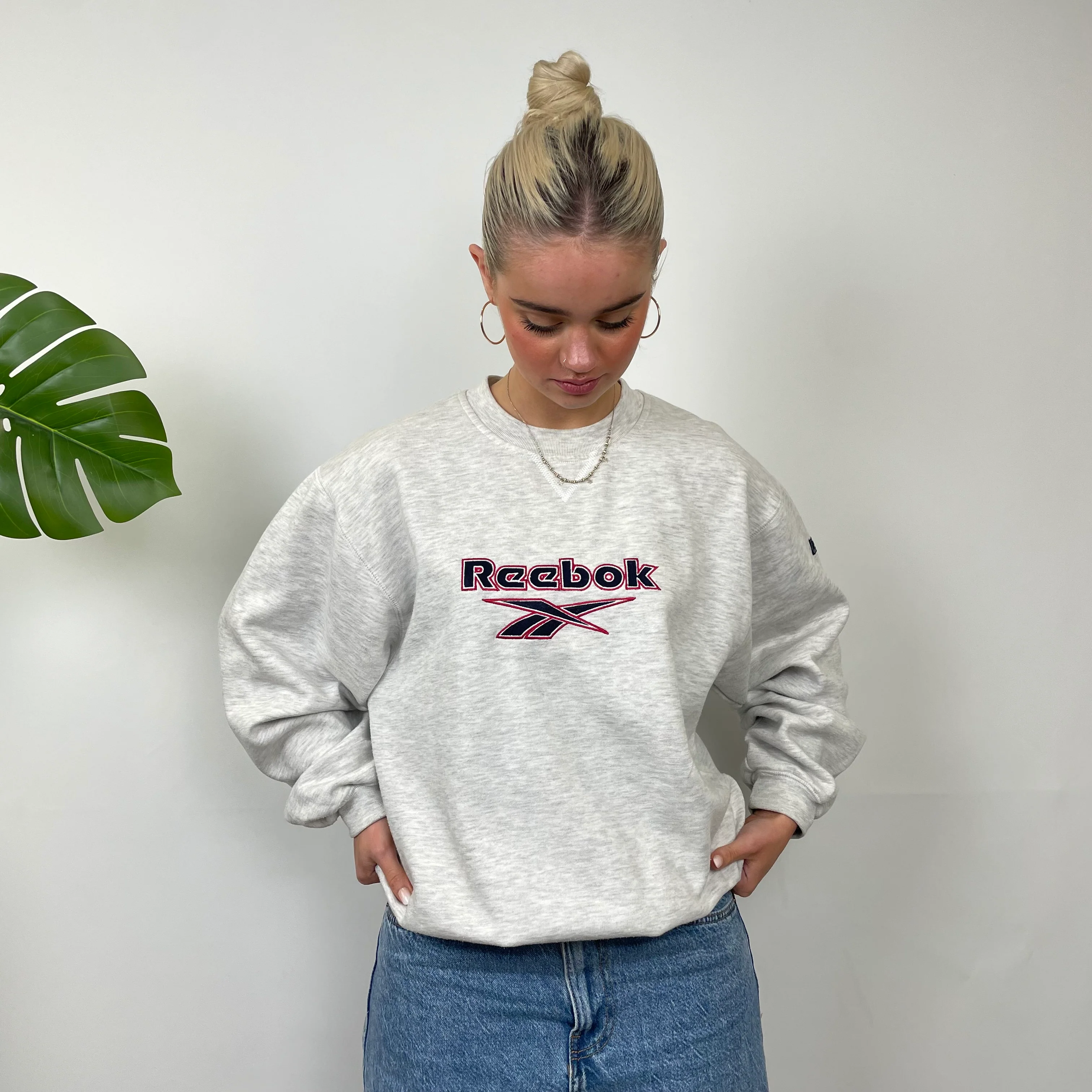 Reebok Grey Embroidered Spell Out Sweatshirt (M) - Image 3