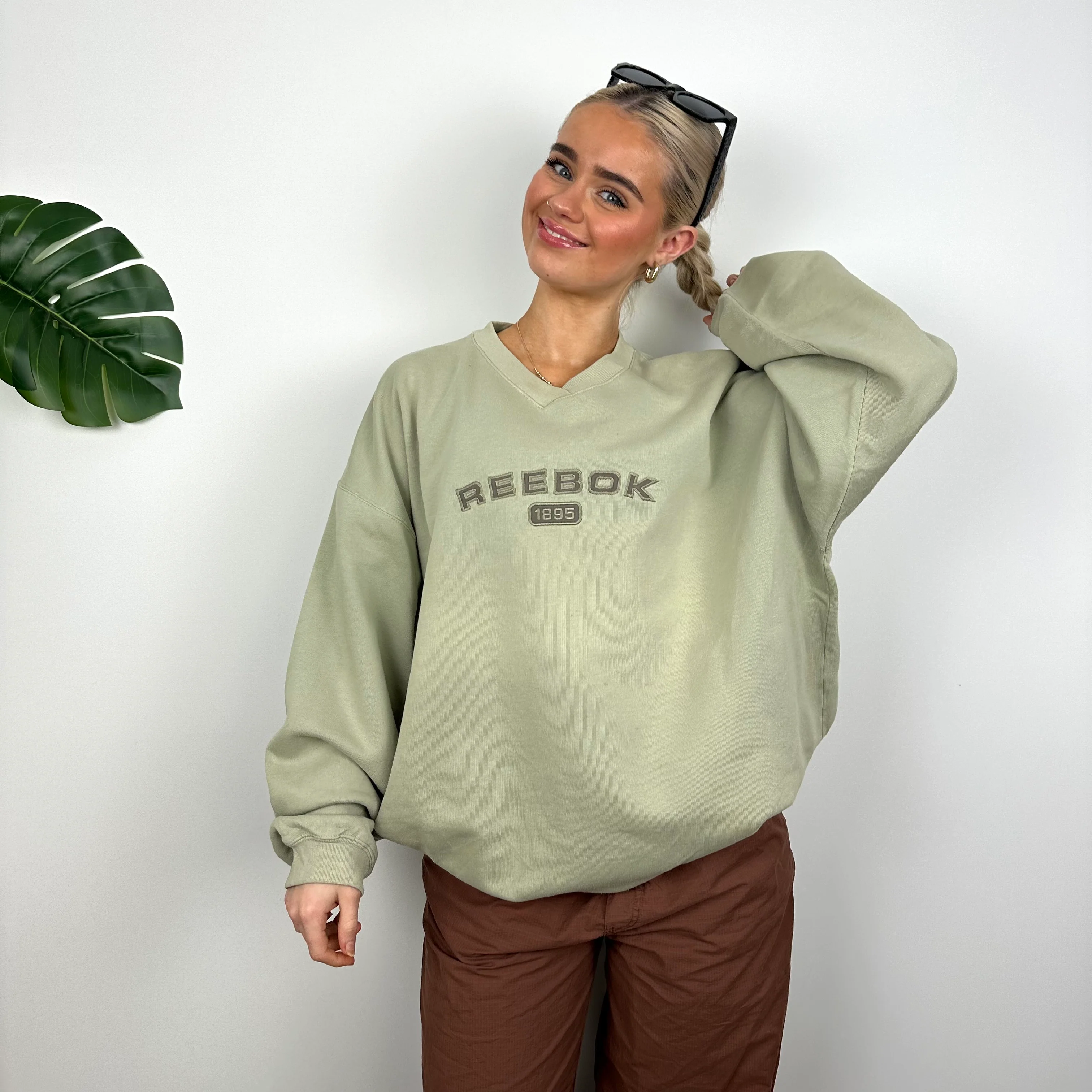 Reebok Khaki Embroidered Spell Out Sweatshirt (L) - Image 3