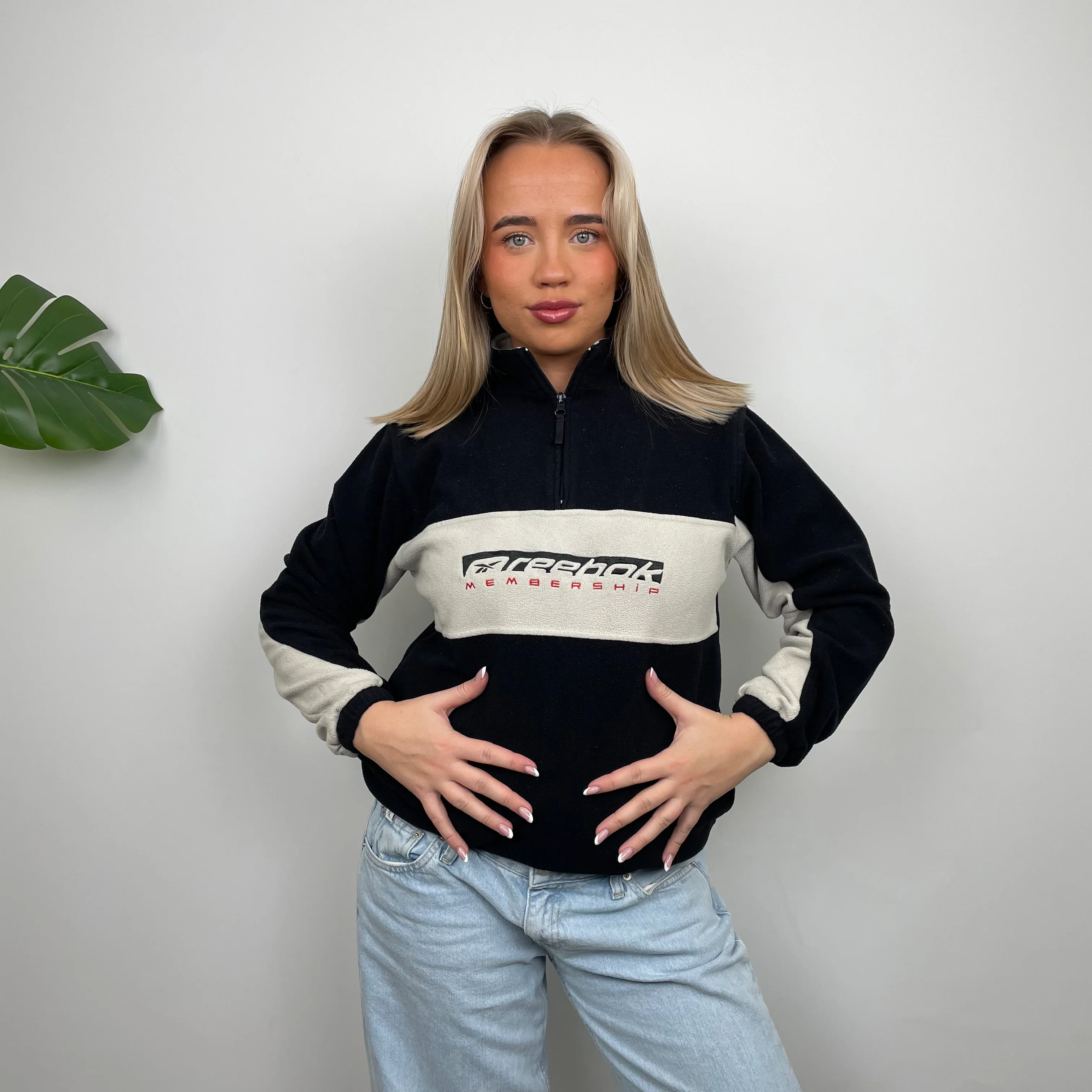 Reebok Membership RARE Black and Cream Embroidered Spell Out Teddy Bear Fleece Quarter Zip Sweatshirt (S)