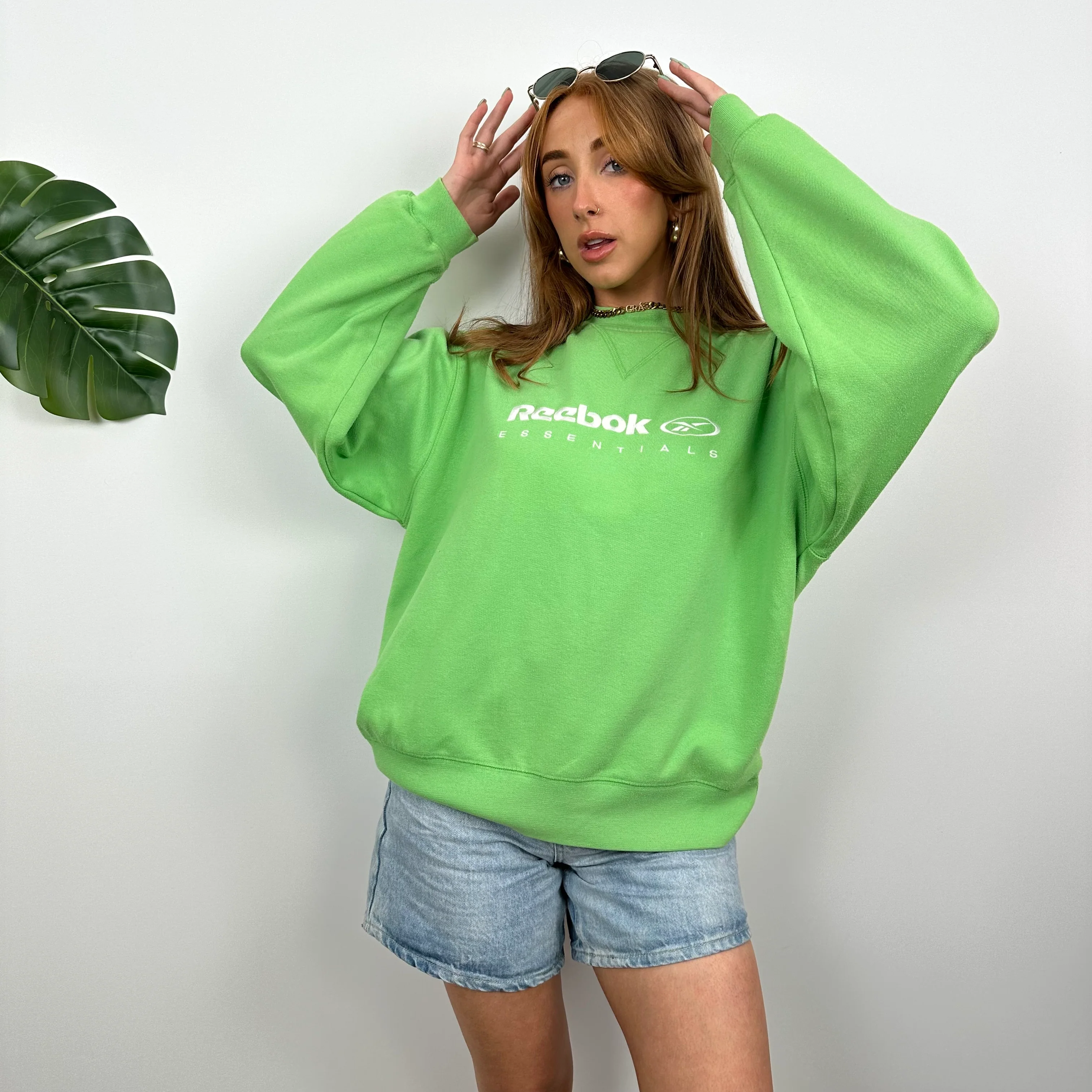 Reebok Membership RARE Green Embroidered Spell Out Sweatshirt (M) - Image 6