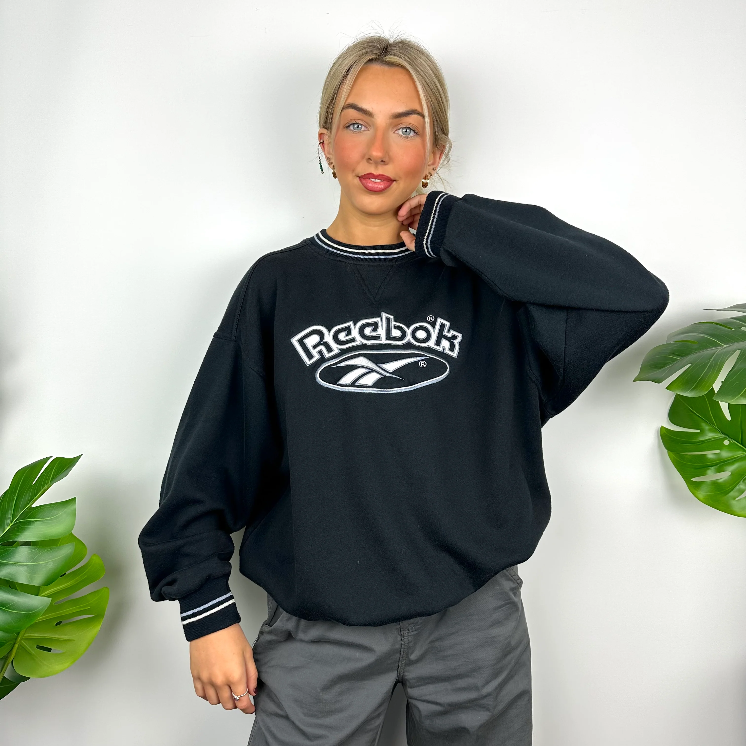 Reebok Navy Embroidered Spell Out Sweatshirt (M) - Image 2