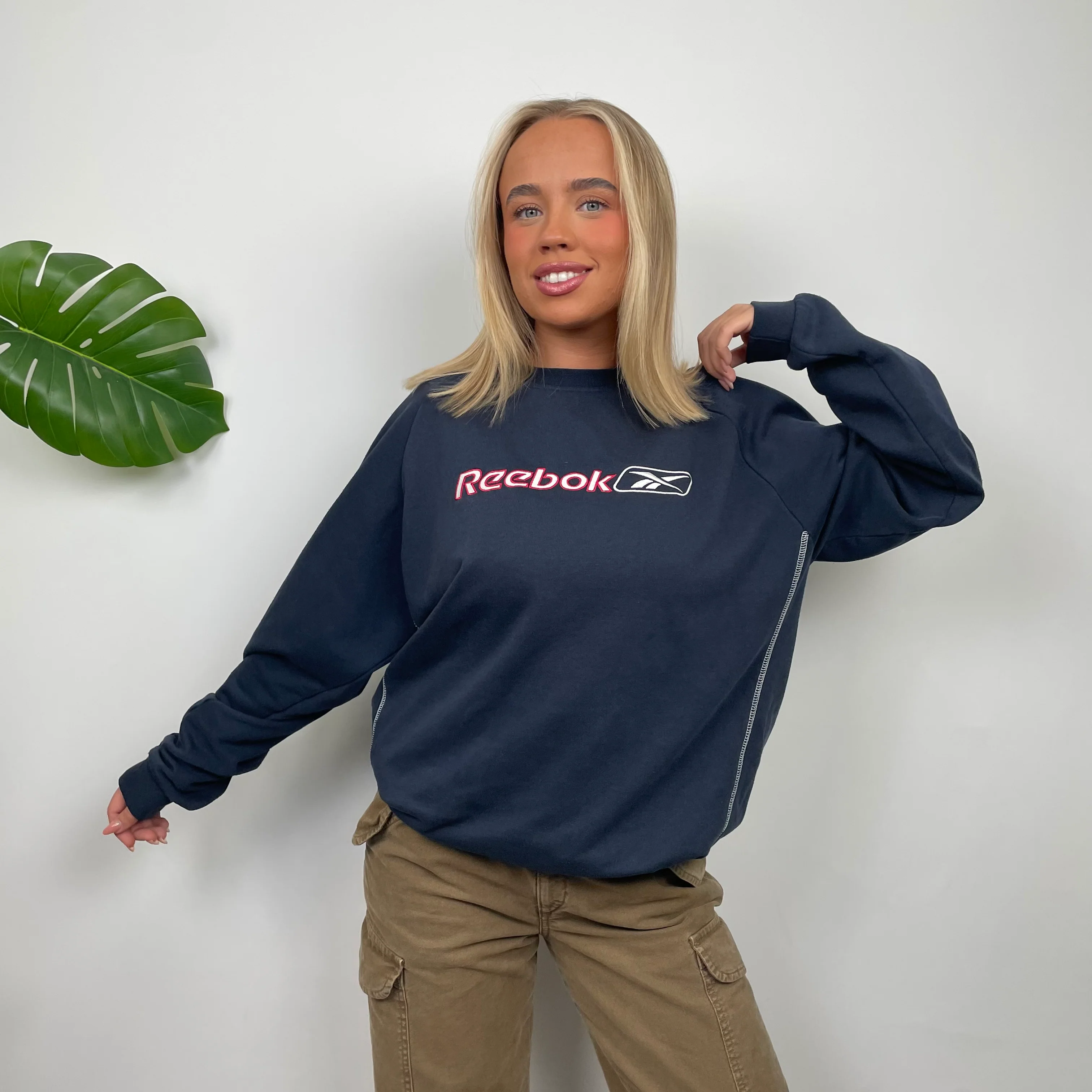 Reebok Navy Embroidered Spell Out Sweatshirt (M) - Image 2