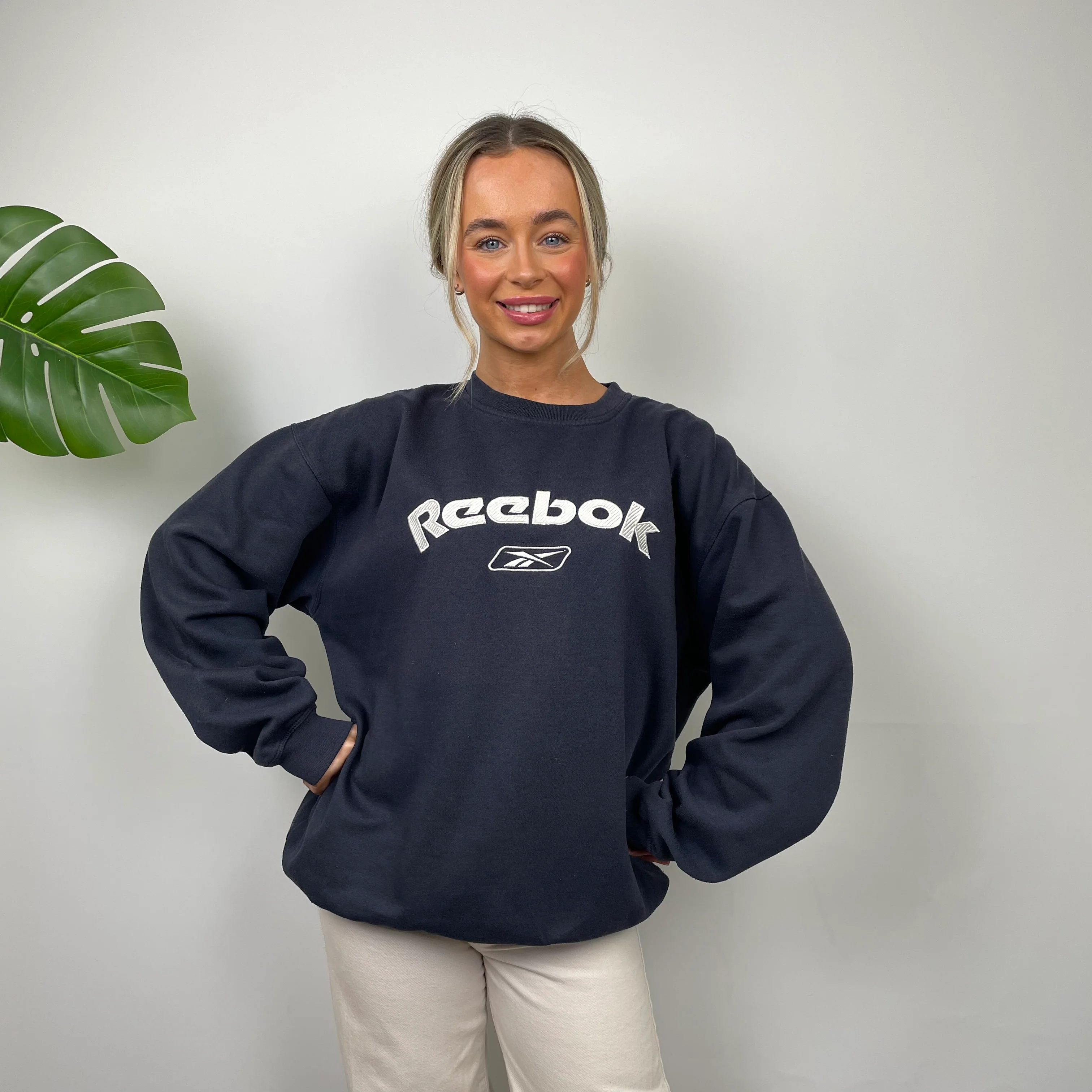 Reebok Navy Embroidered Spell Out Sweatshirt (M) - Image 6