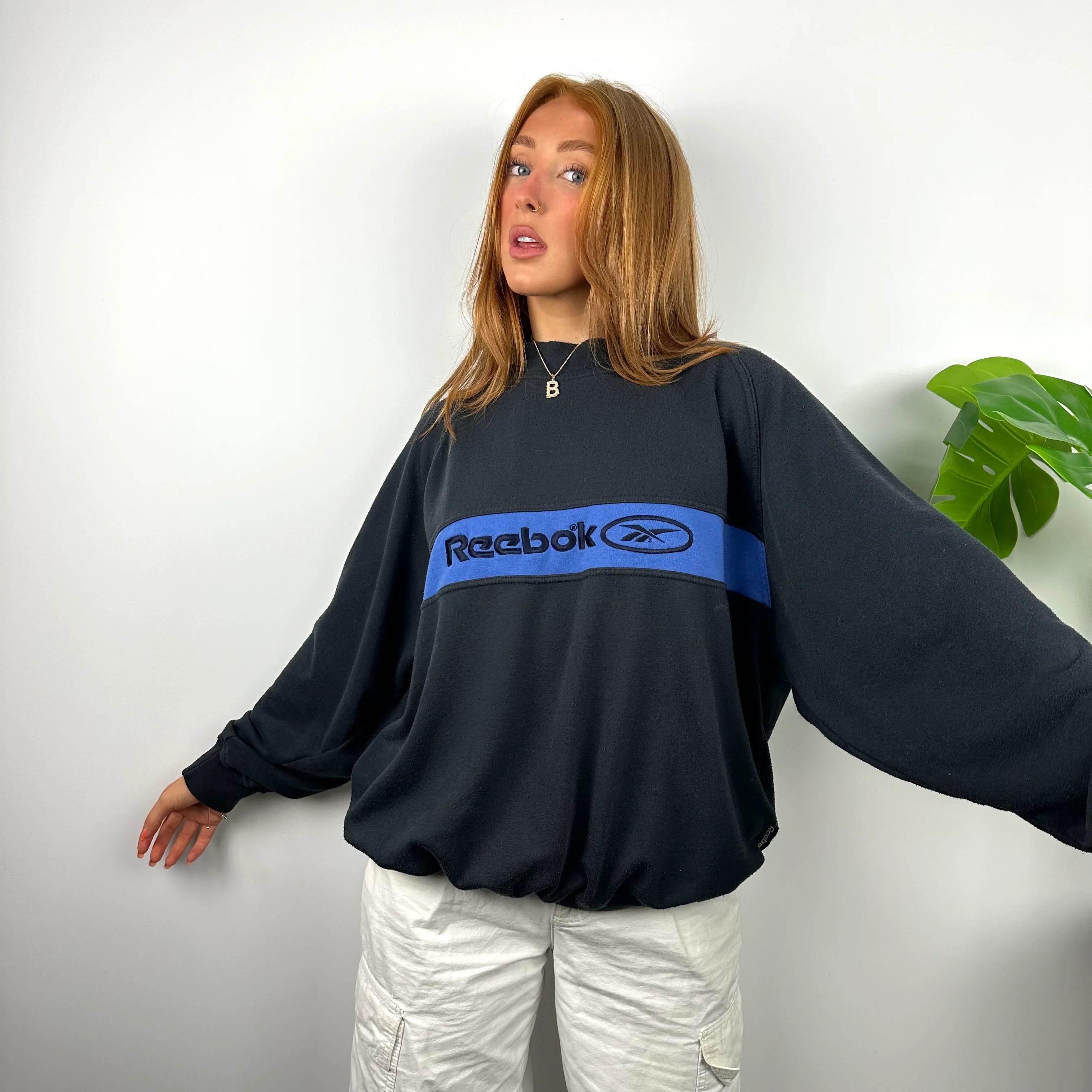 Reebok Navy Embroidered Spell Out Sweatshirt (M) - Image 5