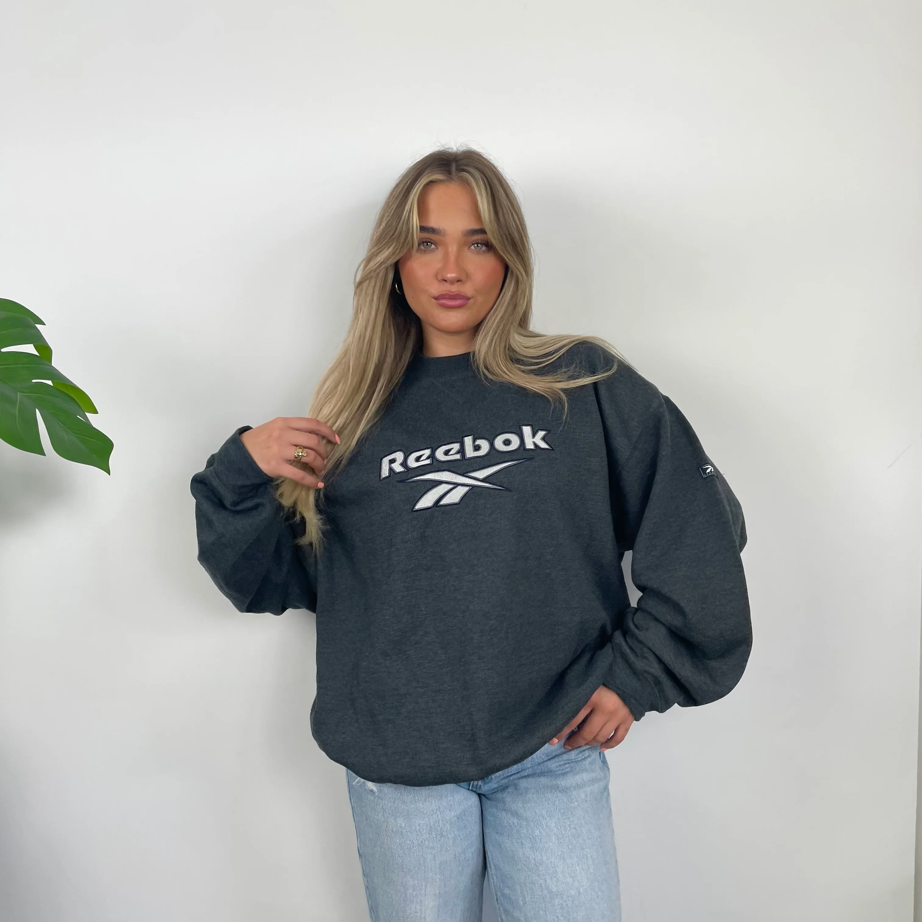 Reebok RARE Black Grey Embroidered Spell Out Sweatshirt (L) - Image 5