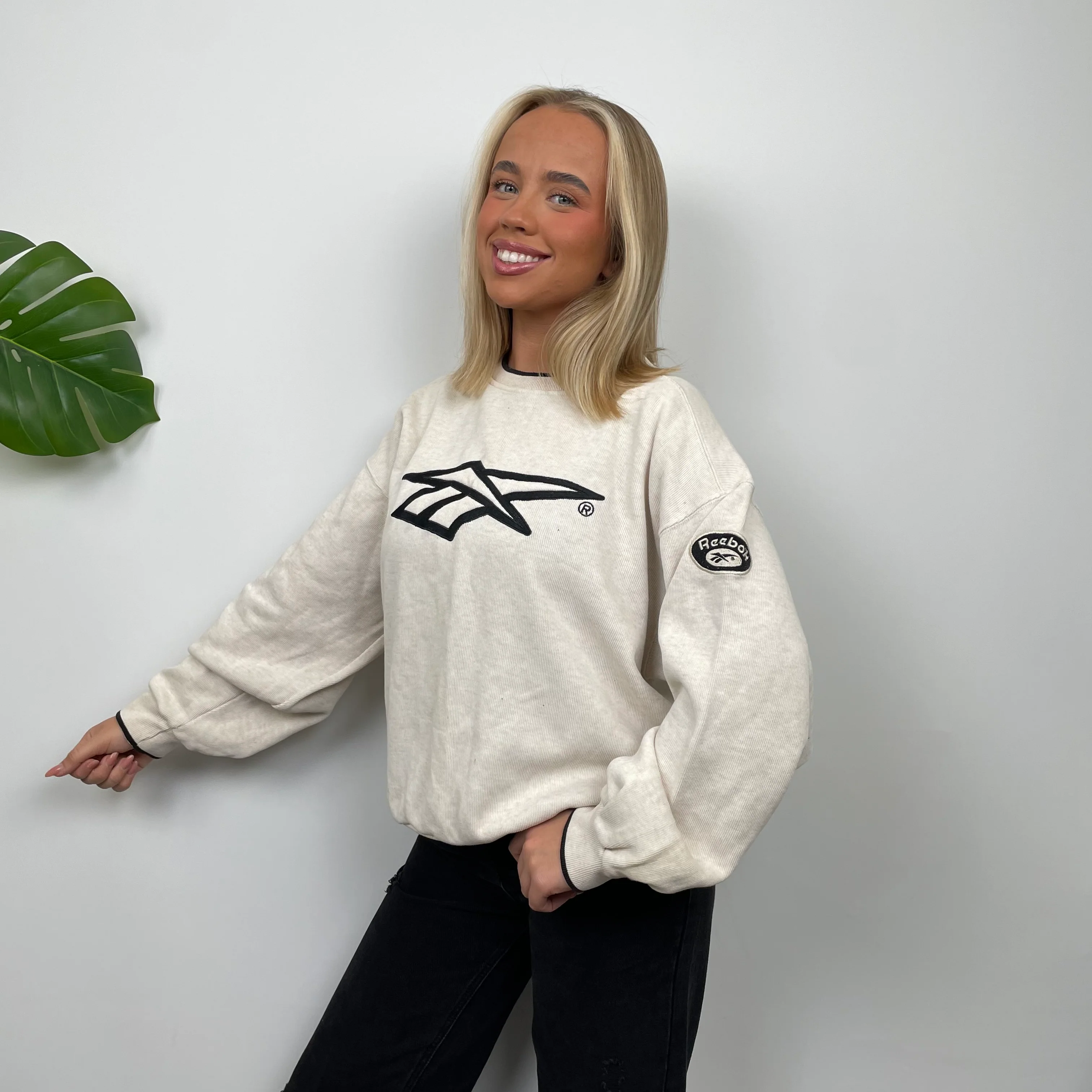 Reebok RARE Cream Embroidered Spell Out Sweatshirt (M) - Image 8