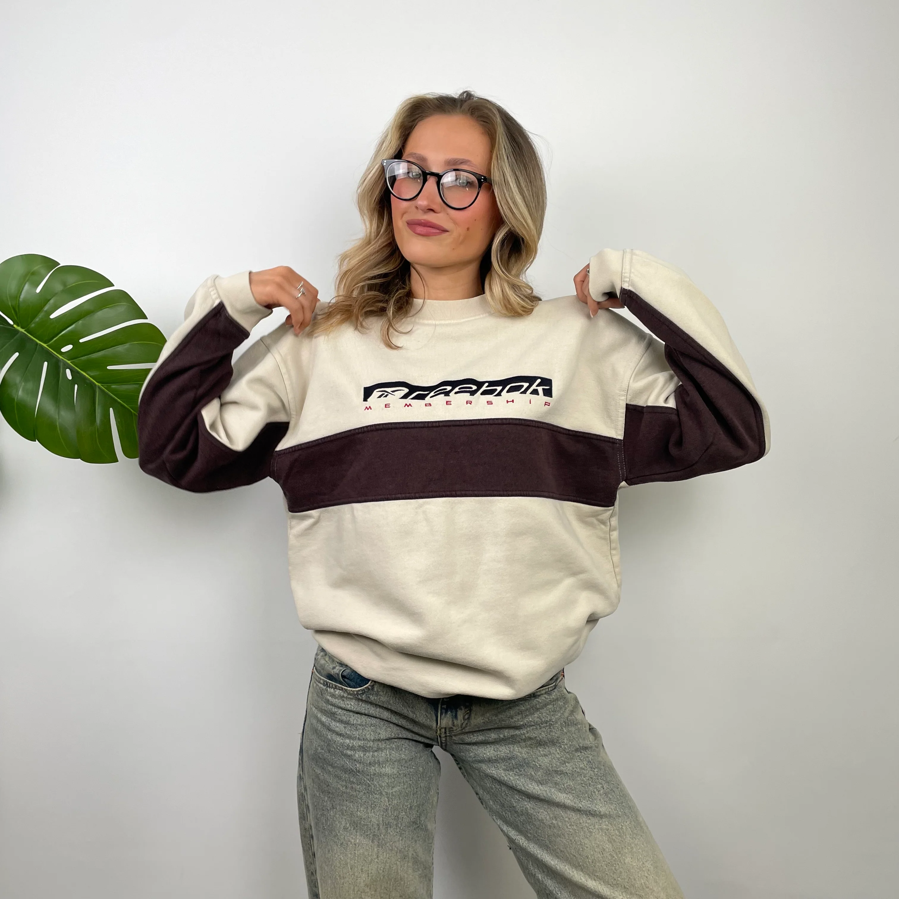 Reebok RARE Cream Embroidered Spell Out Sweatshirt (L) - Image 3