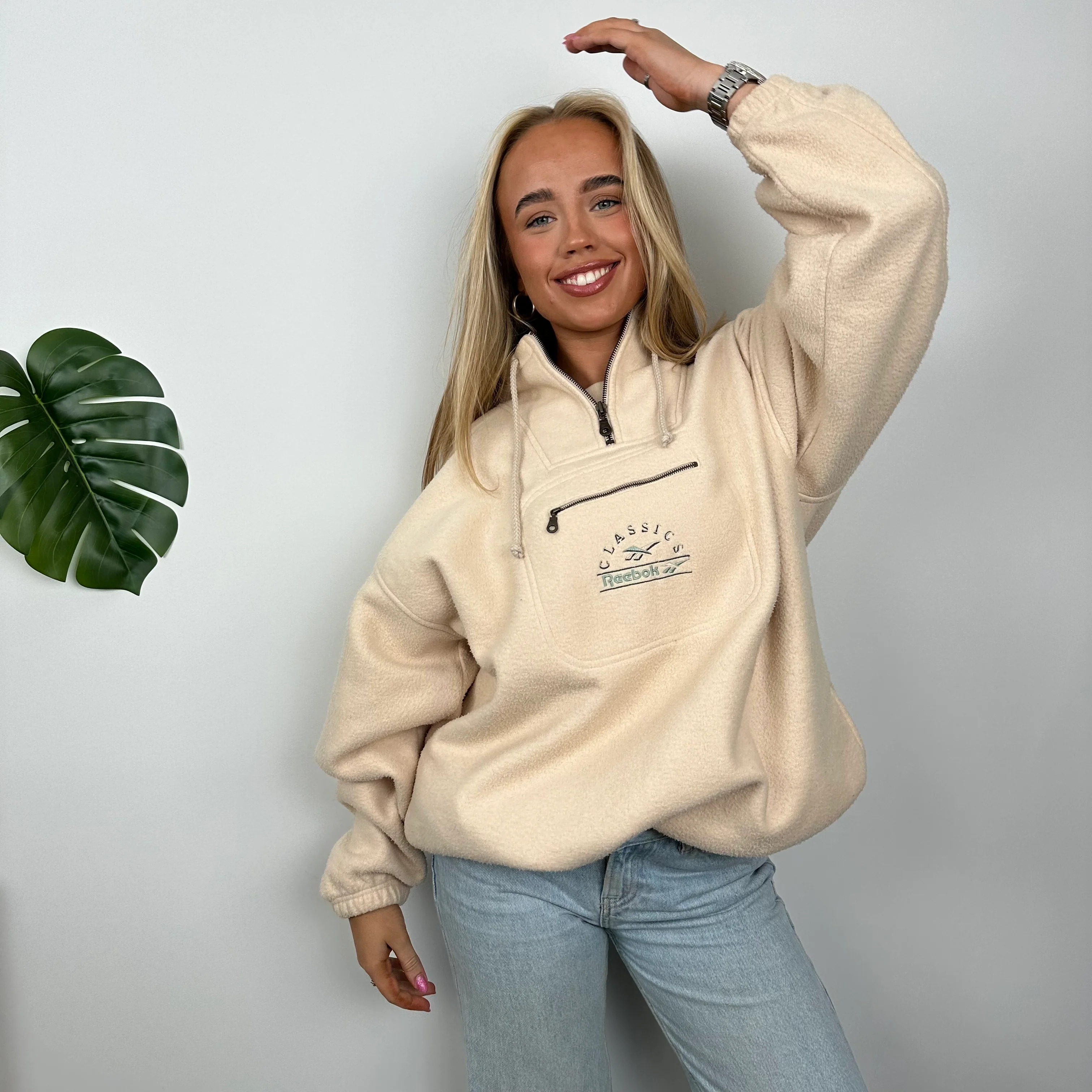 Reebok RARE Cream Embroidered Spell Out Teddy Bear Fleece Quarter Zip Sweatshirt (L) - Image 3