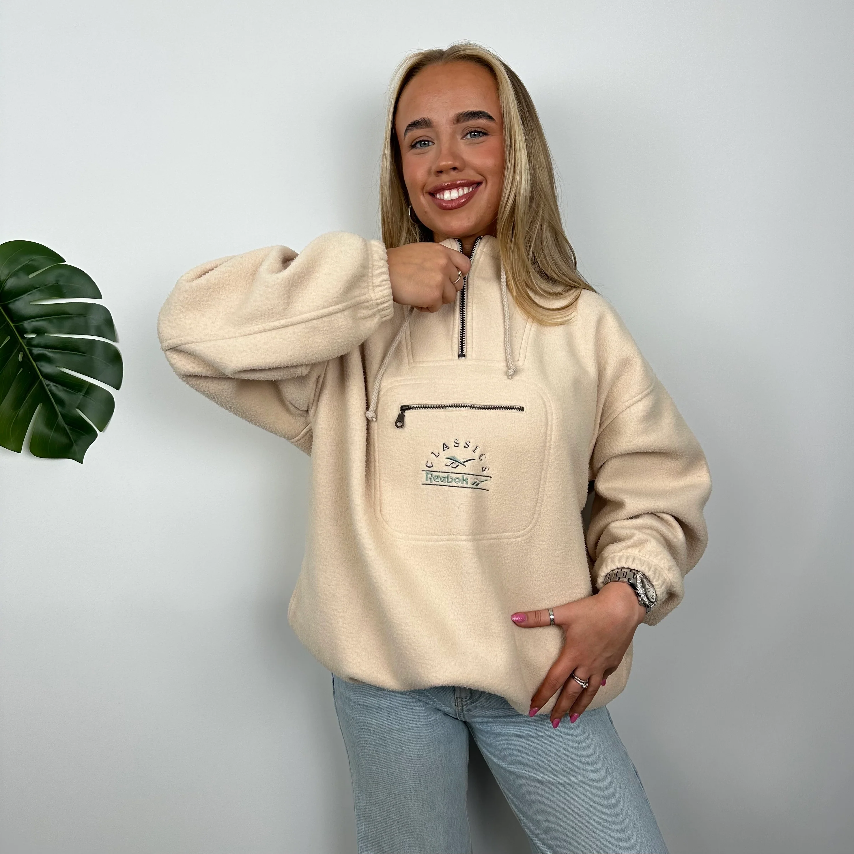 Reebok RARE Cream Embroidered Spell Out Teddy Bear Fleece Quarter Zip Sweatshirt (L) - Image 4