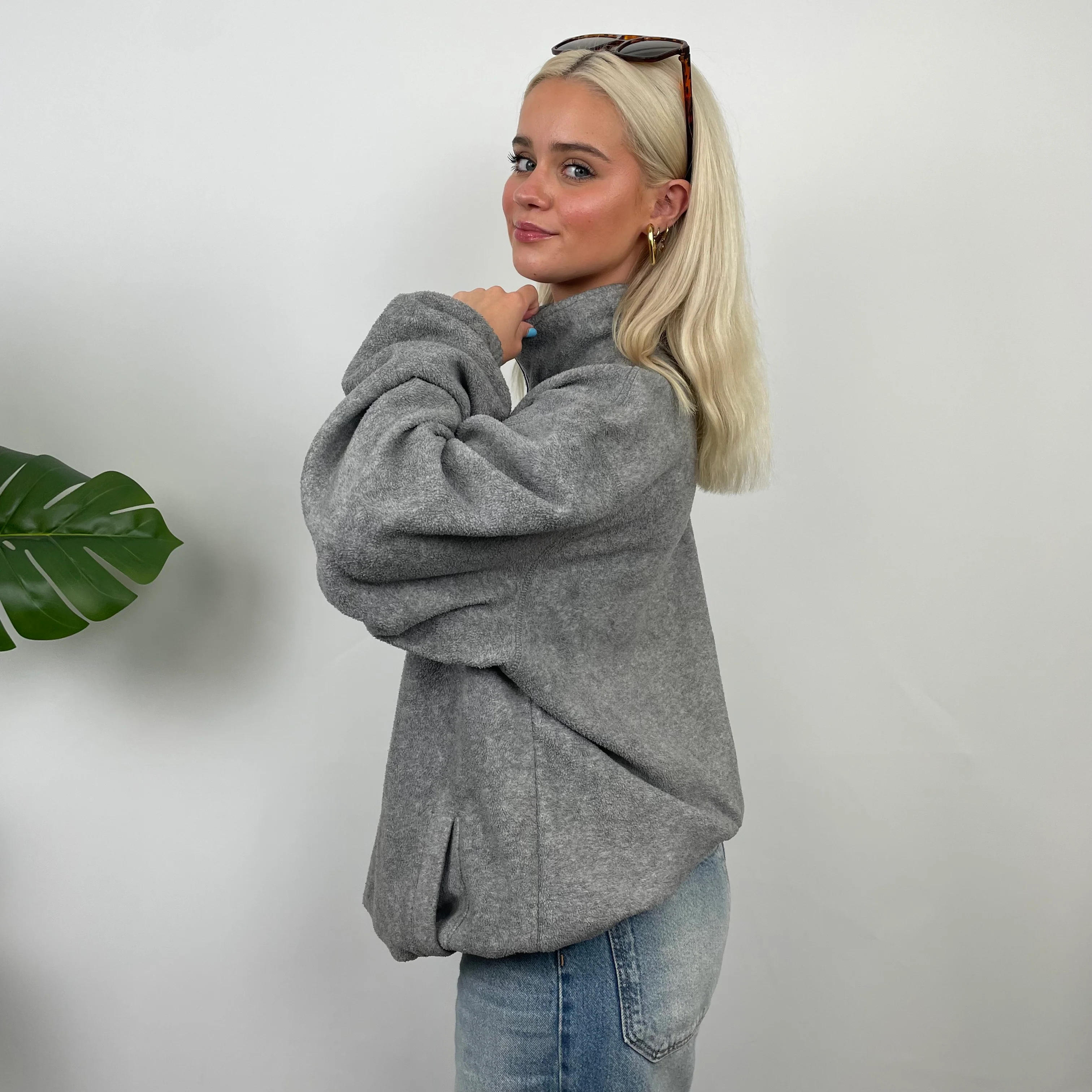 Reebok RARE Grey Embroidered Spell Out Fleece Quarter Zip Sweatshirt (L) - Image 5