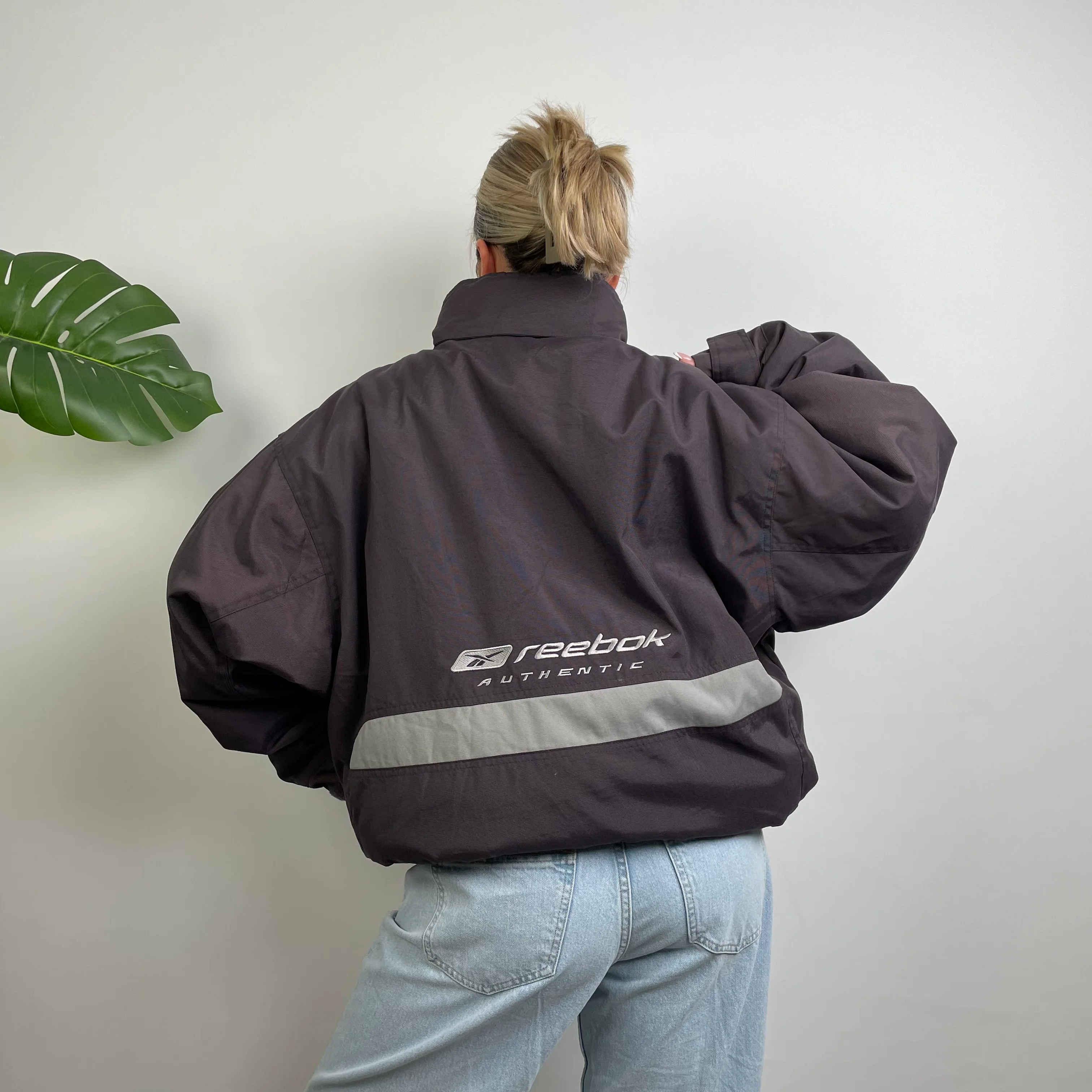 Reebok RARE Grey Embroidered Spell Out Padded Jacket (XXL) - Image 3