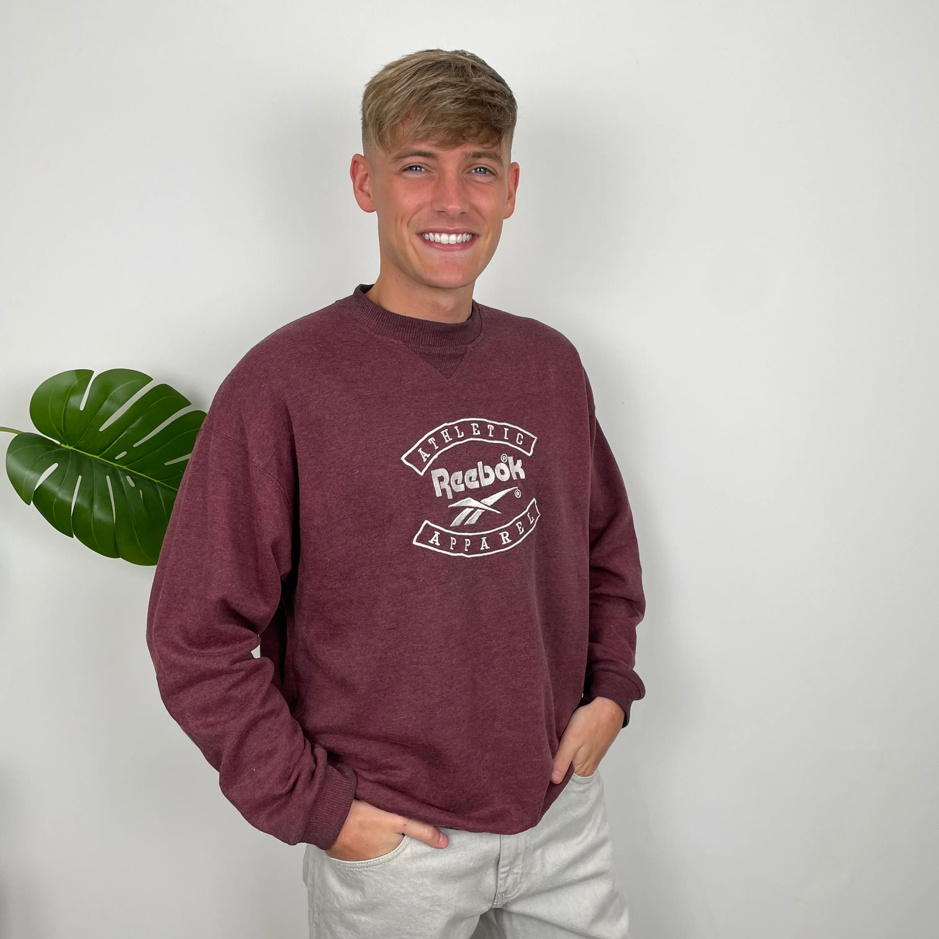 Reebok RARE Maroon Embroidered Spell Out Sweatshirt (M) - Image 5