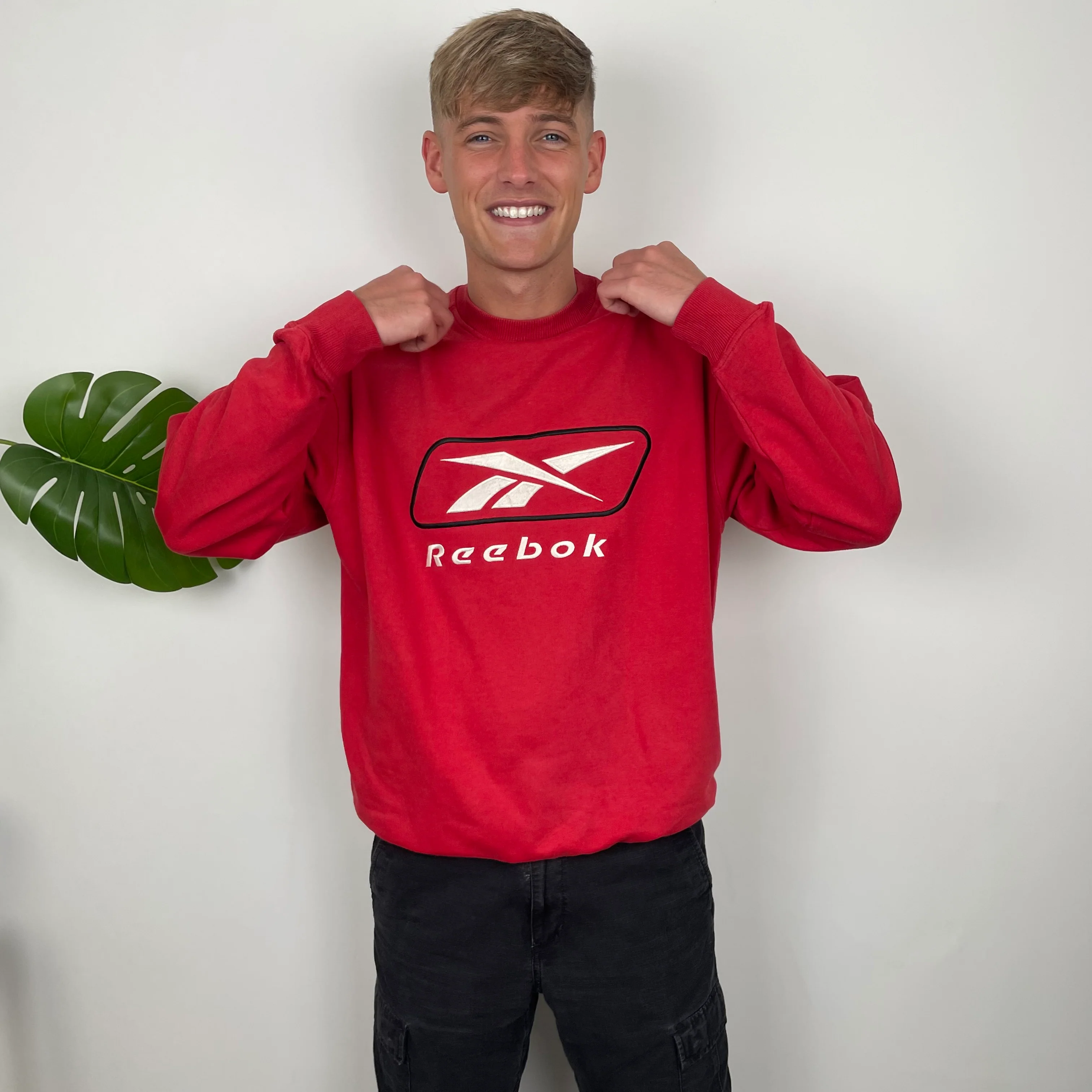 Reebok Red Embroidered Spell Out Sweatshirt (XL) - Image 8
