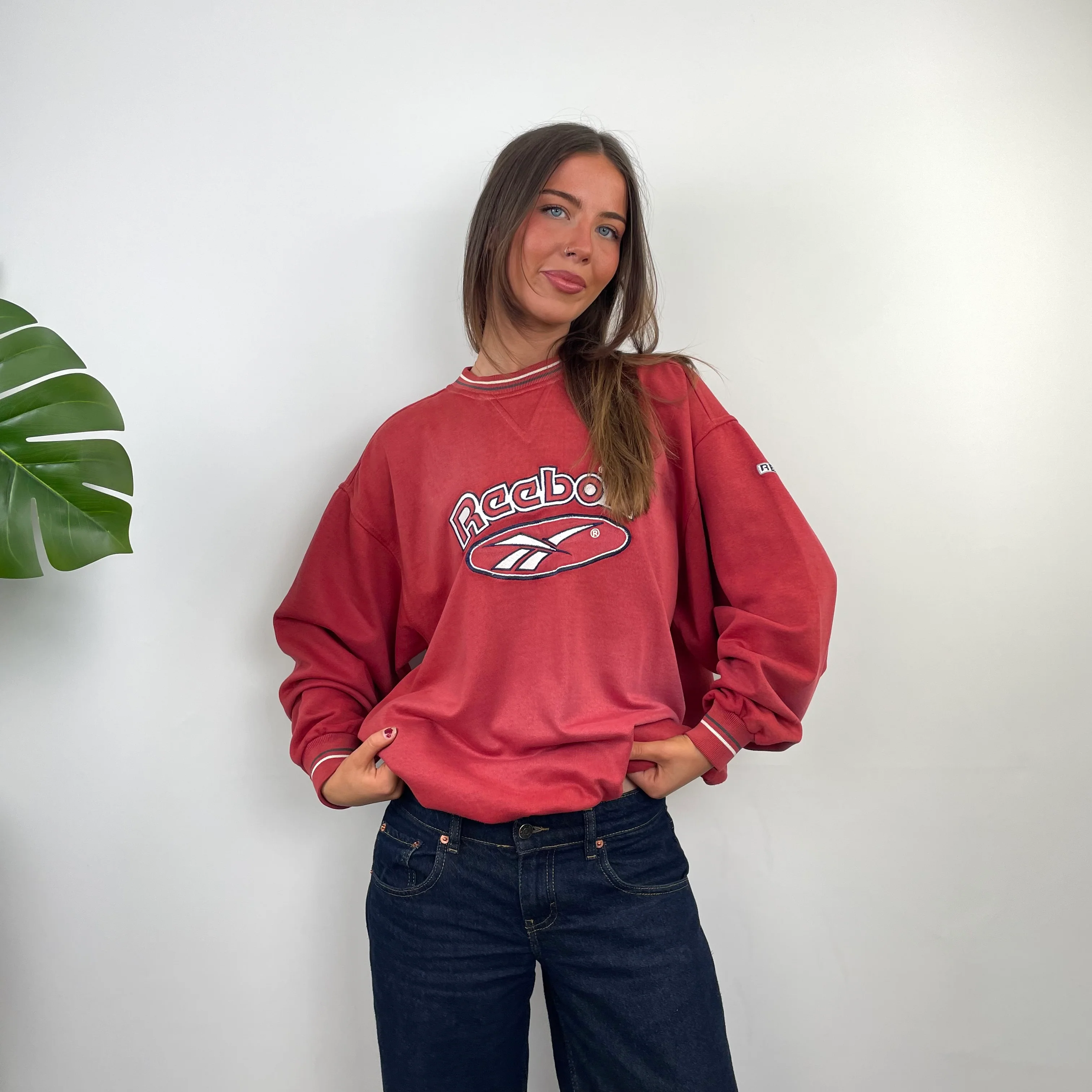 Reebok Red Embroidered Spell Out Sweatshirt (M) - Image 3