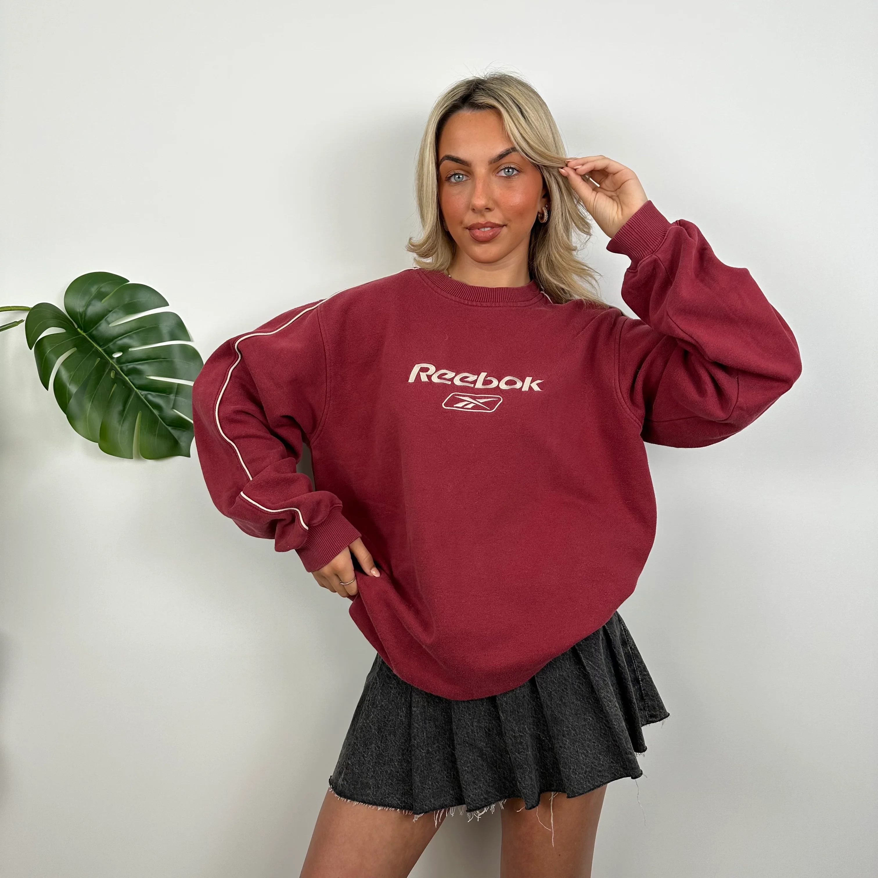 Reebok Red Embroidered Spell Out Sweatshirt (L) - Image 5