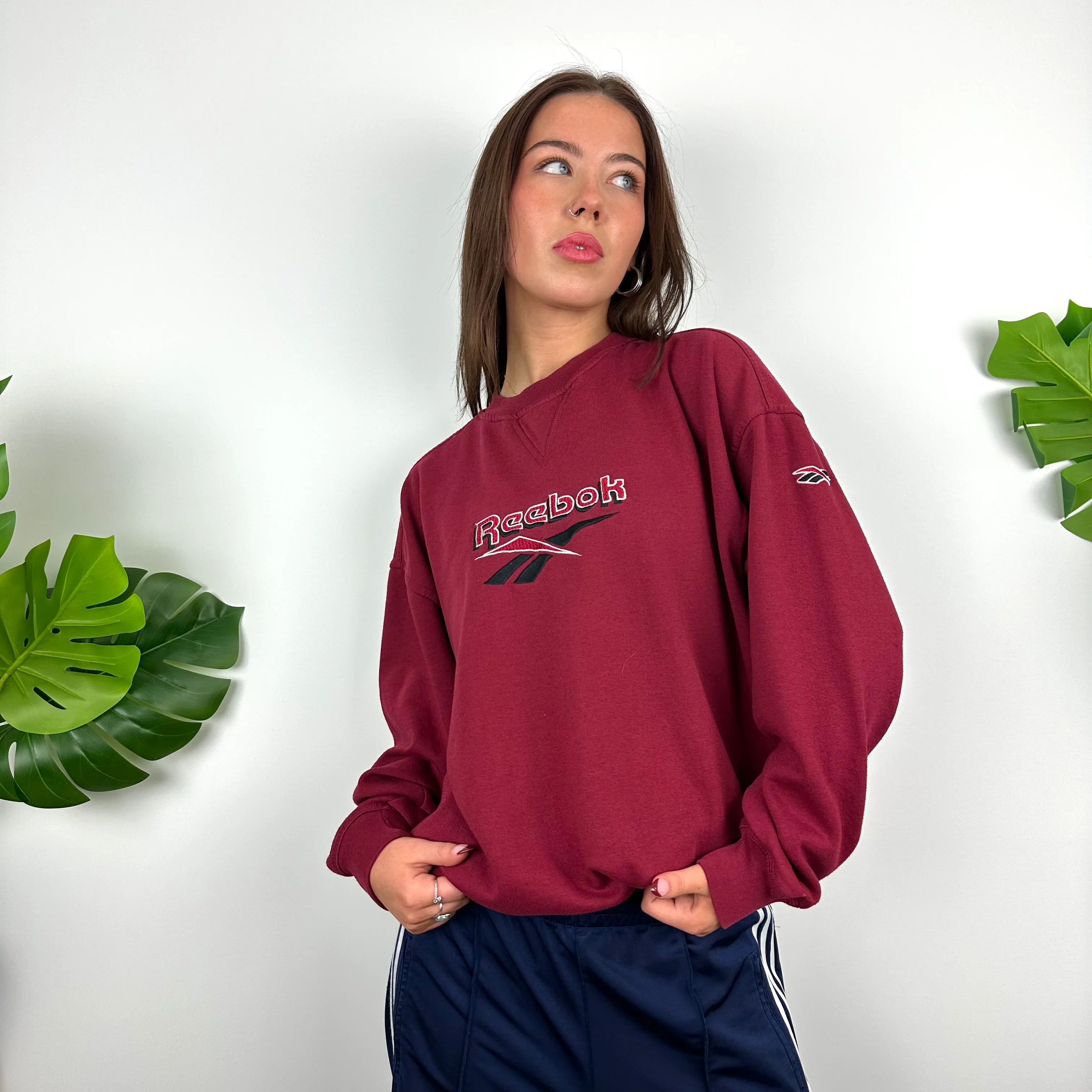 Reebok Red Embroidered Spell Out Sweatshirt (M) - Image 6