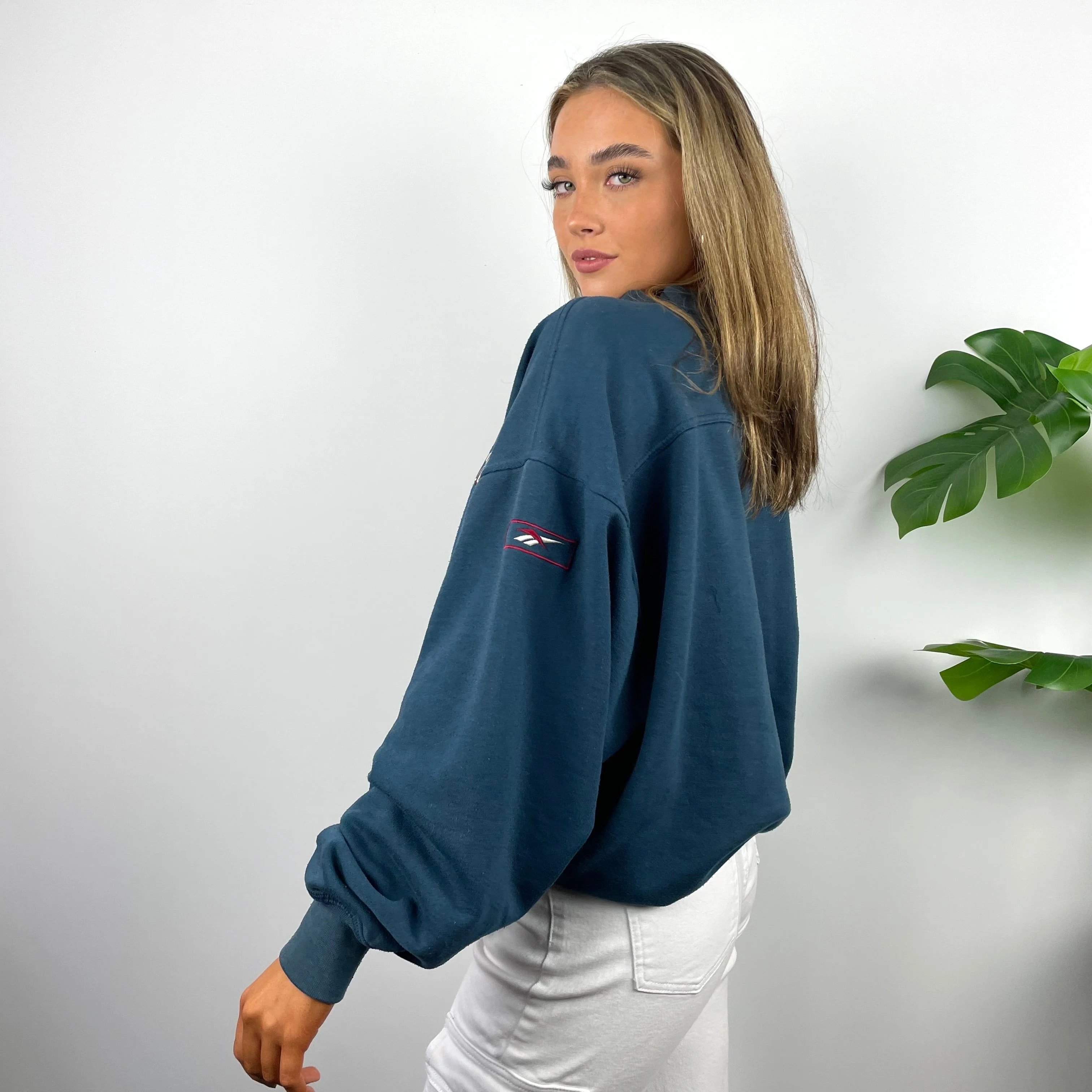 Reebok Turquoise Embroidered Spell Out Sweatshirt (M) - Image 6