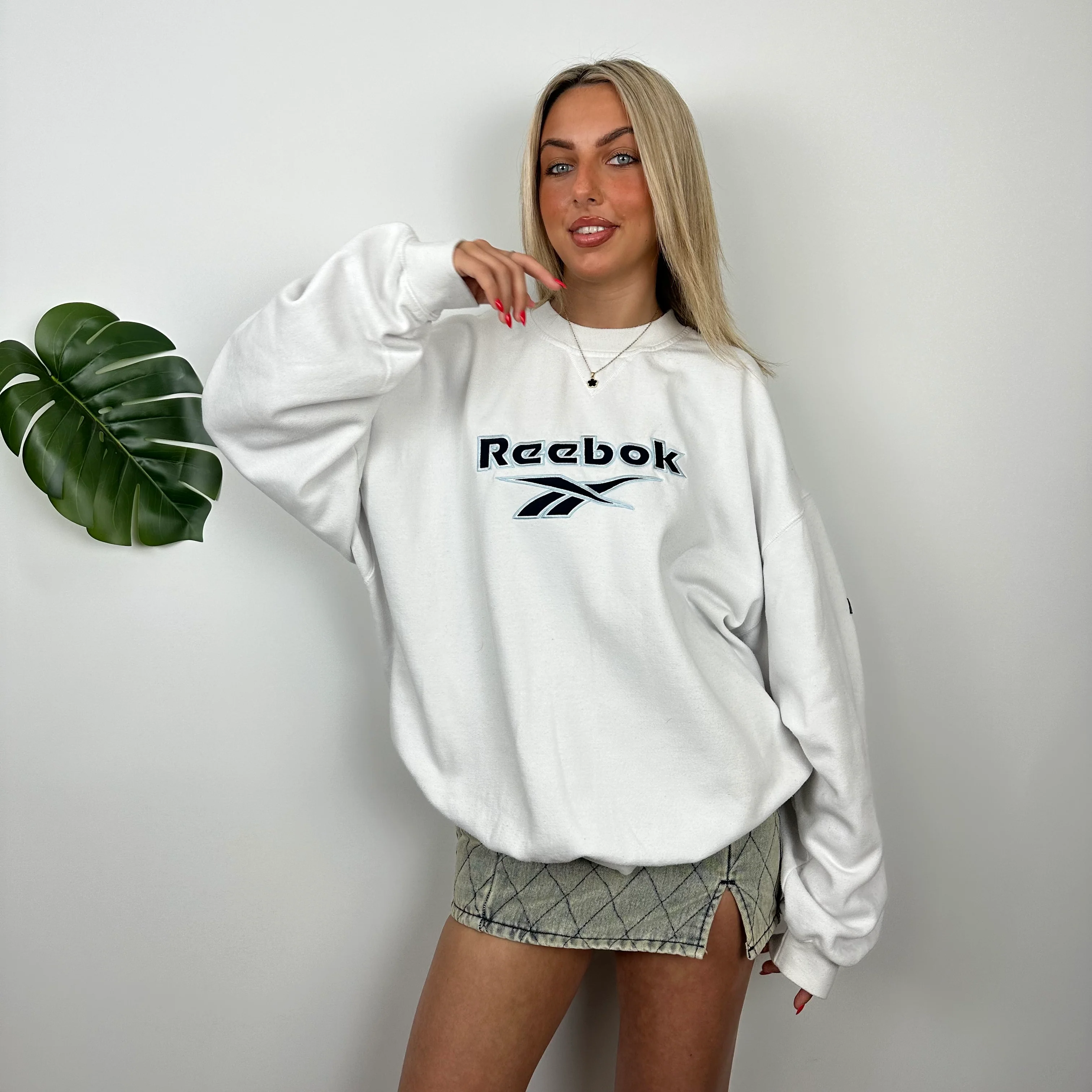 Reebok White Embroidered Spell Out Sweatshirt (L) - Image 4