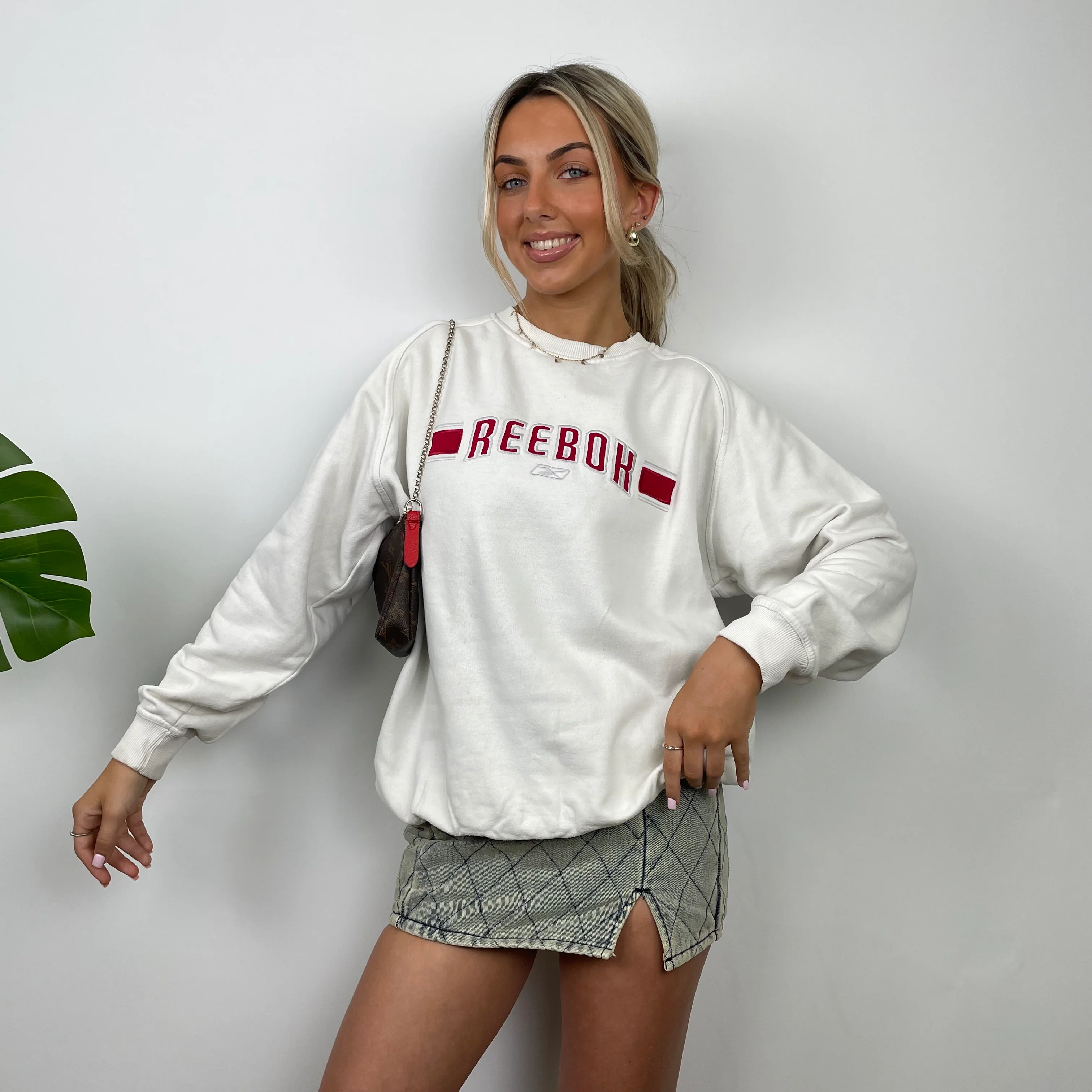 Reebok White Embroidered Spell Out Sweatshirt (S) - Image 5