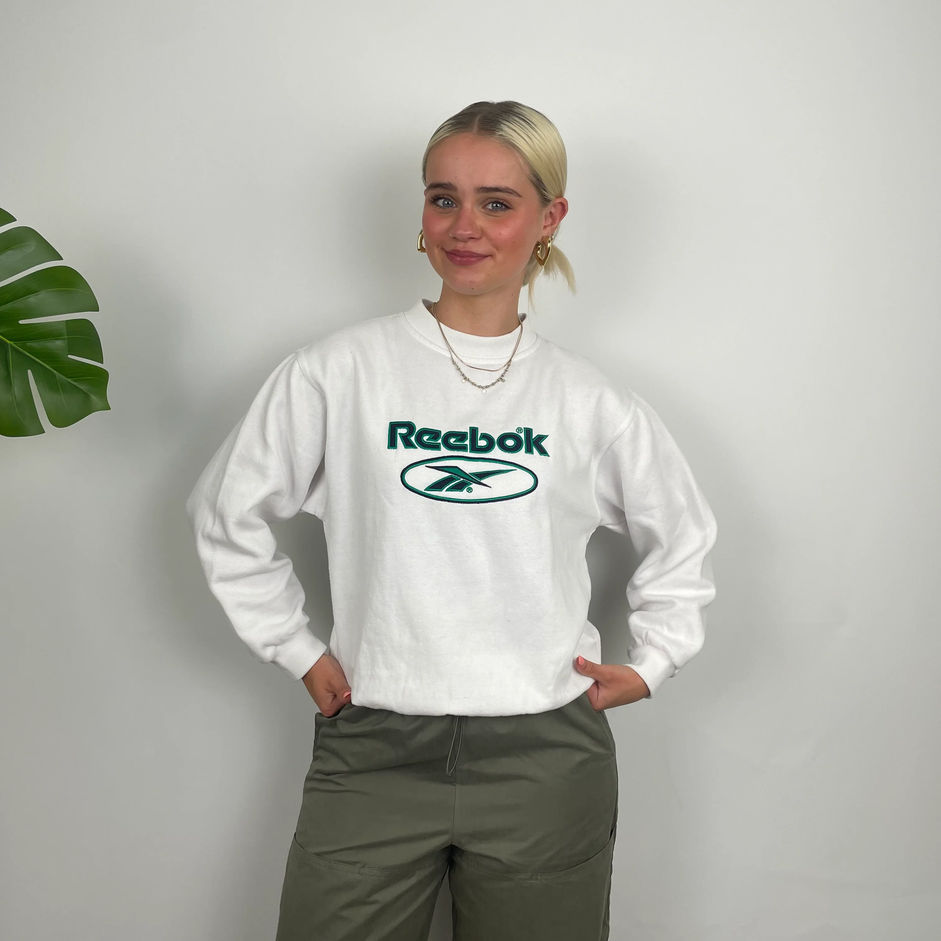Reebok White Embroidered Spell Out Sweatshirt (XS) - Image 5