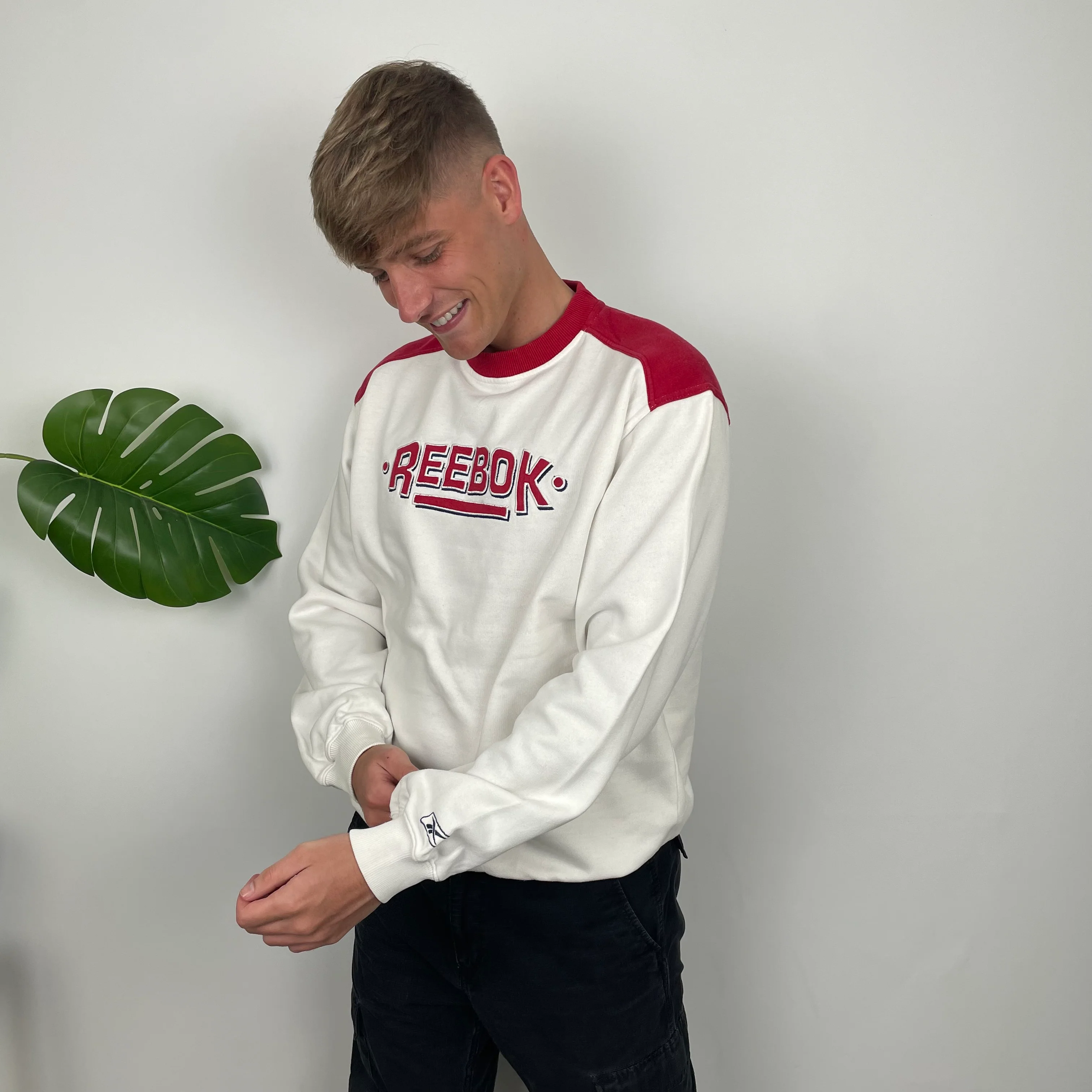 Reebok White Embroidered Spell Out Sweatshirt (L) - Image 3