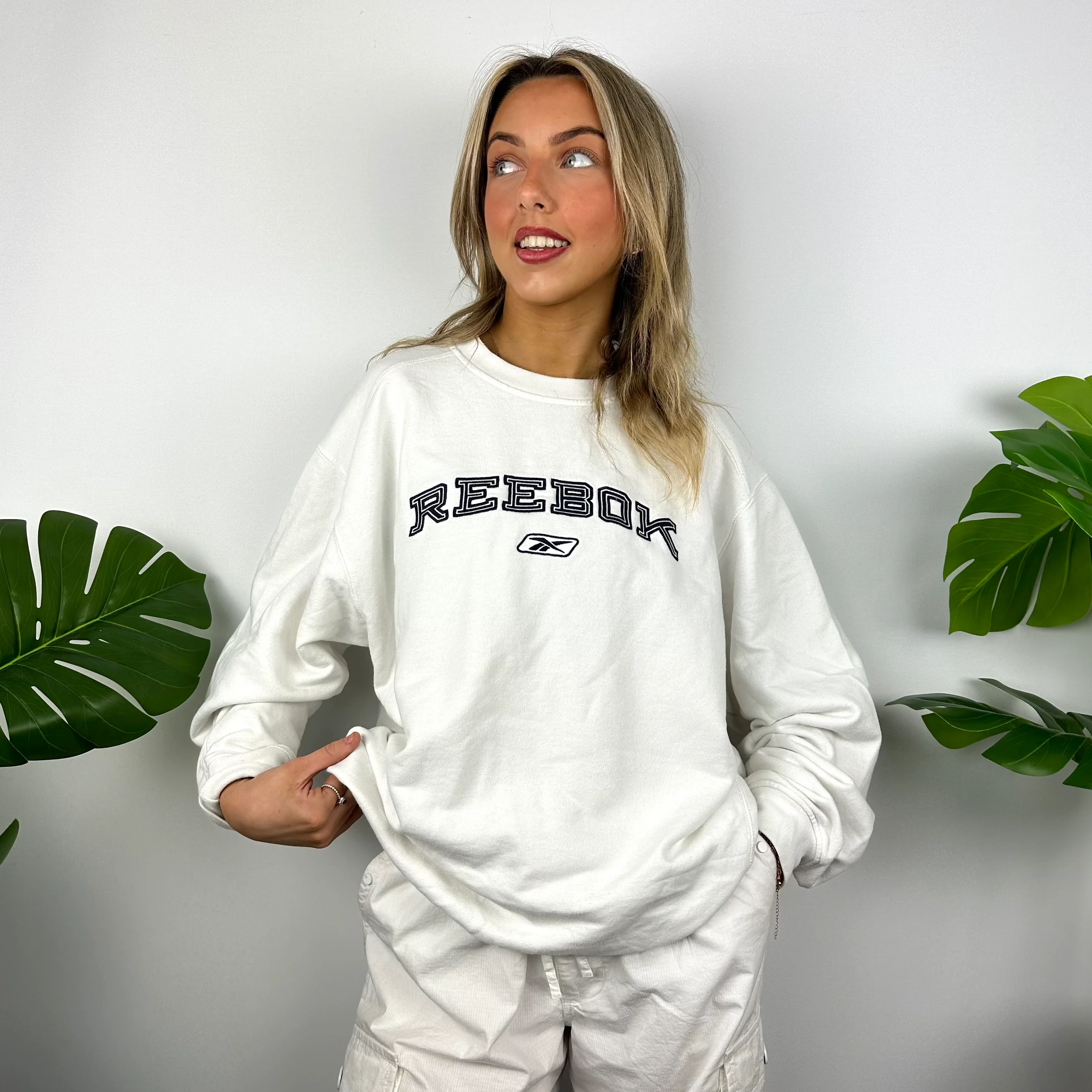 Reebok White Embroidered Spell Out Sweatshirt (L) - Image 5