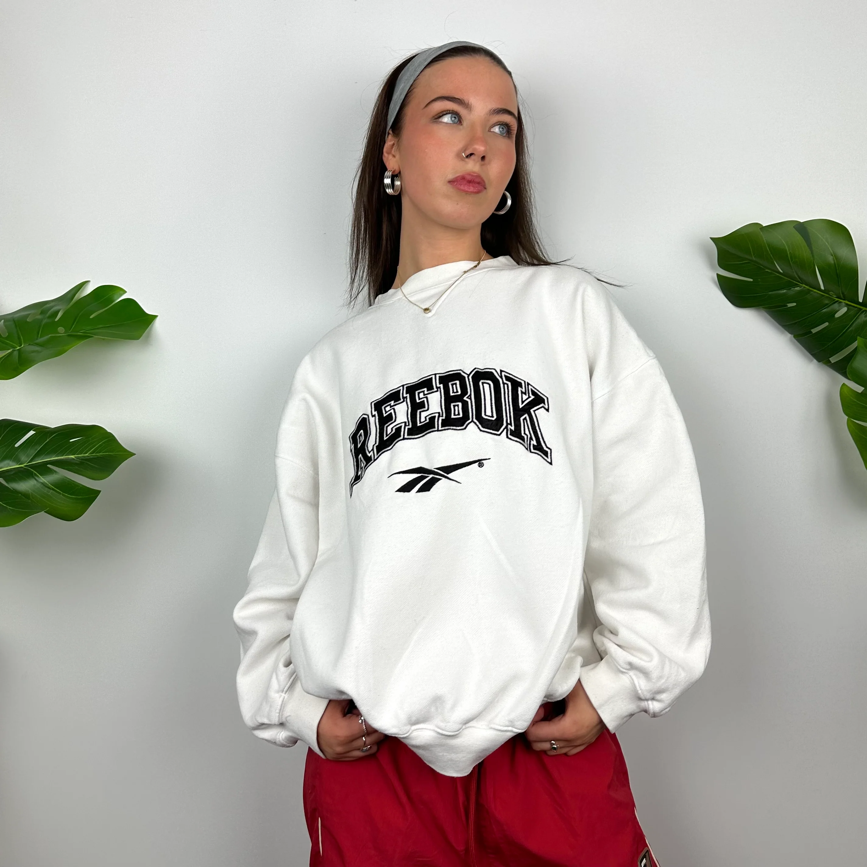 Reebok White Embroidered Spell Out Sweatshirt (M) - Image 2