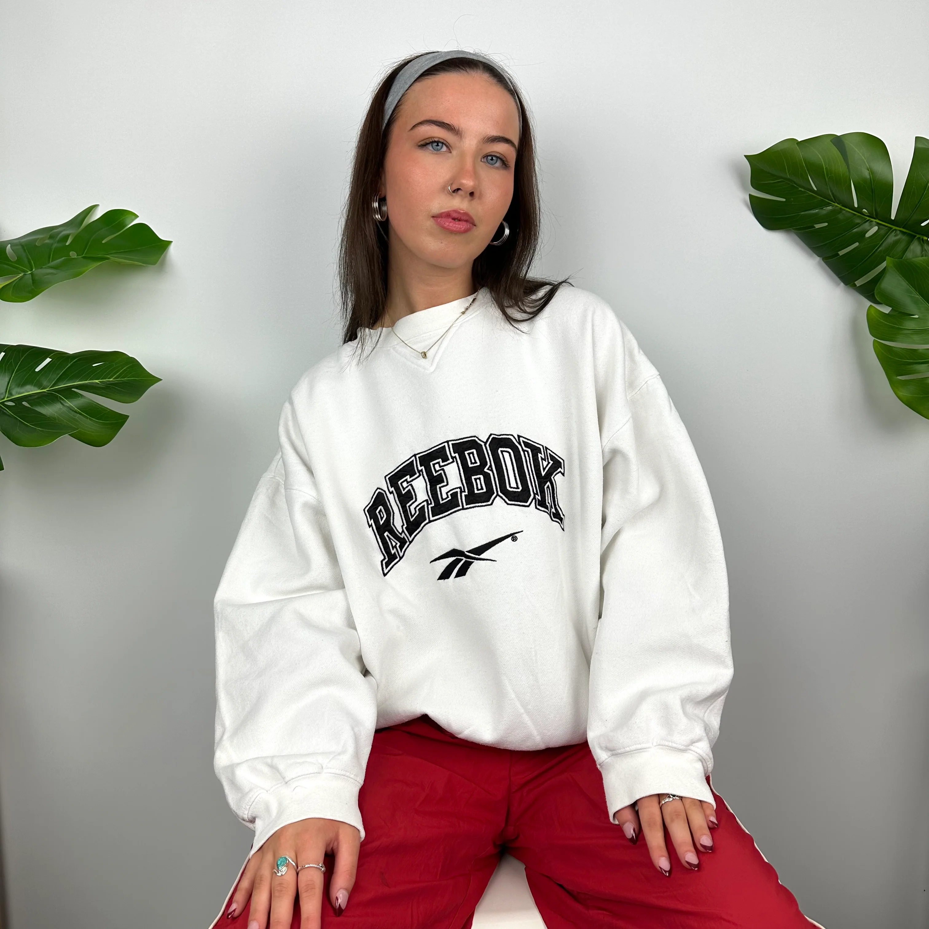 Reebok White Embroidered Spell Out Sweatshirt (M) - Image 7